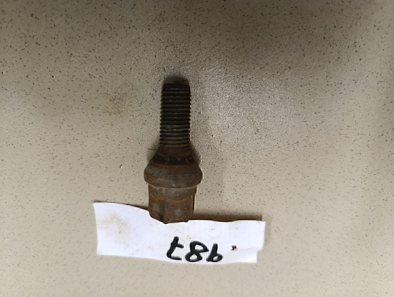 Болт колесный NISSAN Logan 2005-2014