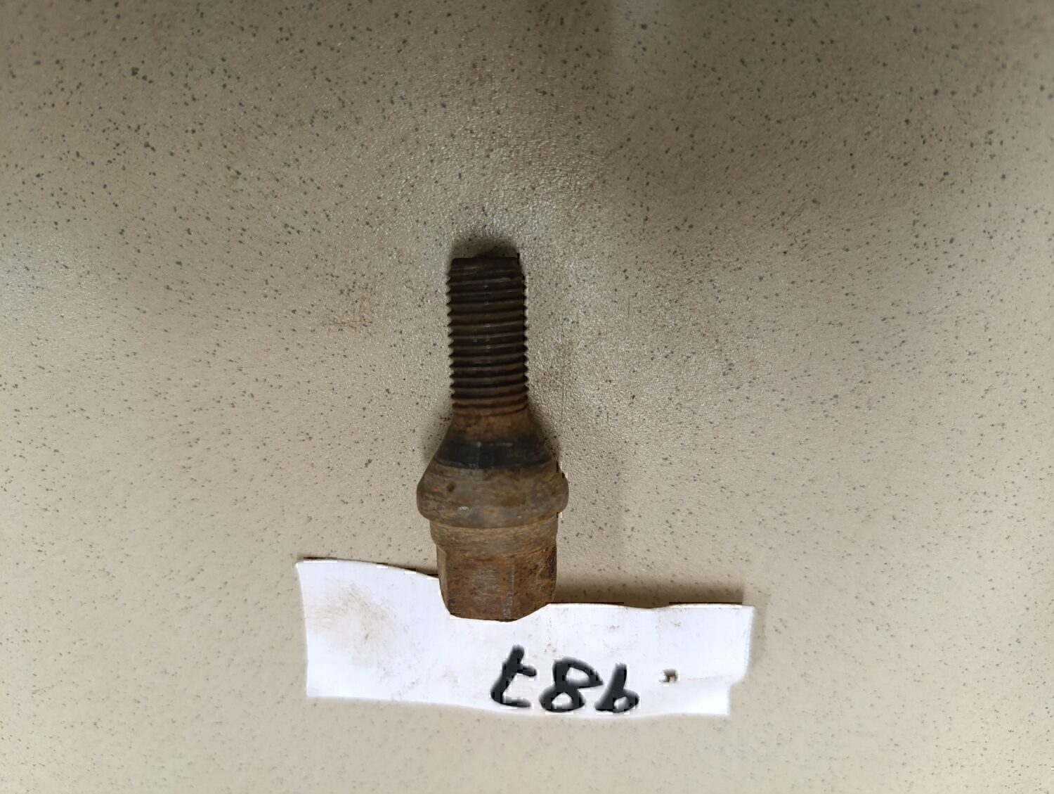 Болт колесный NISSAN Logan 2005-2014