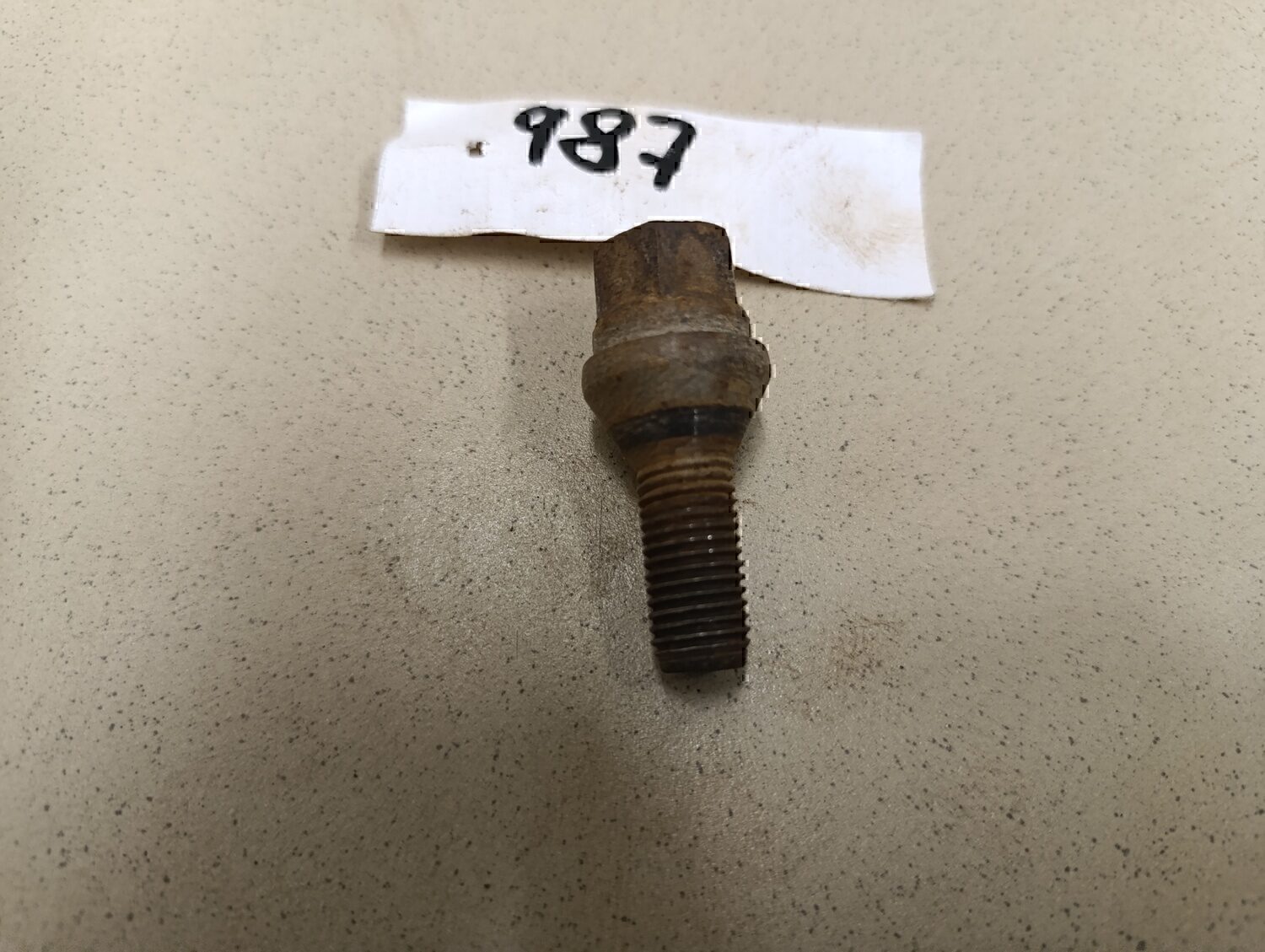 Болт колесный NISSAN Logan 2005-2014