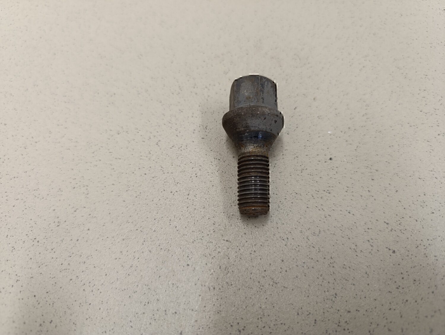 Болт колесный NISSAN Logan 2005-2014