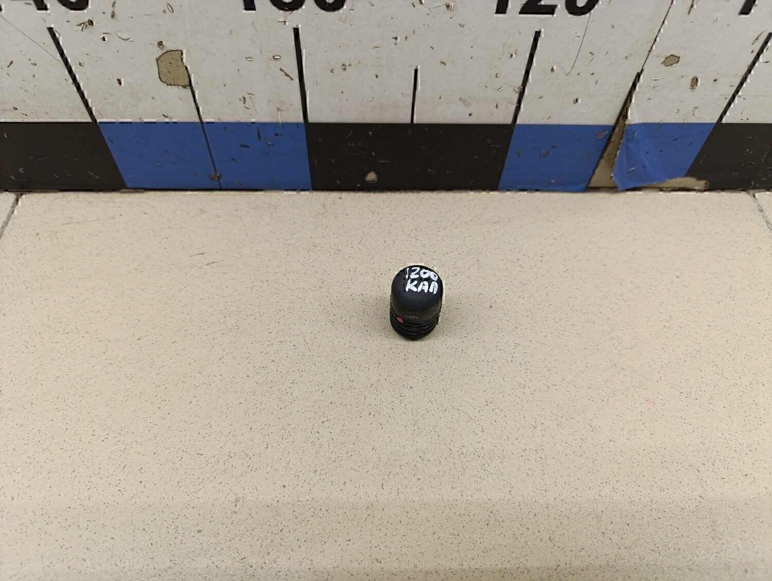 Отбойник крышки багажника Chery Tiggo 4 (T17) 2017>