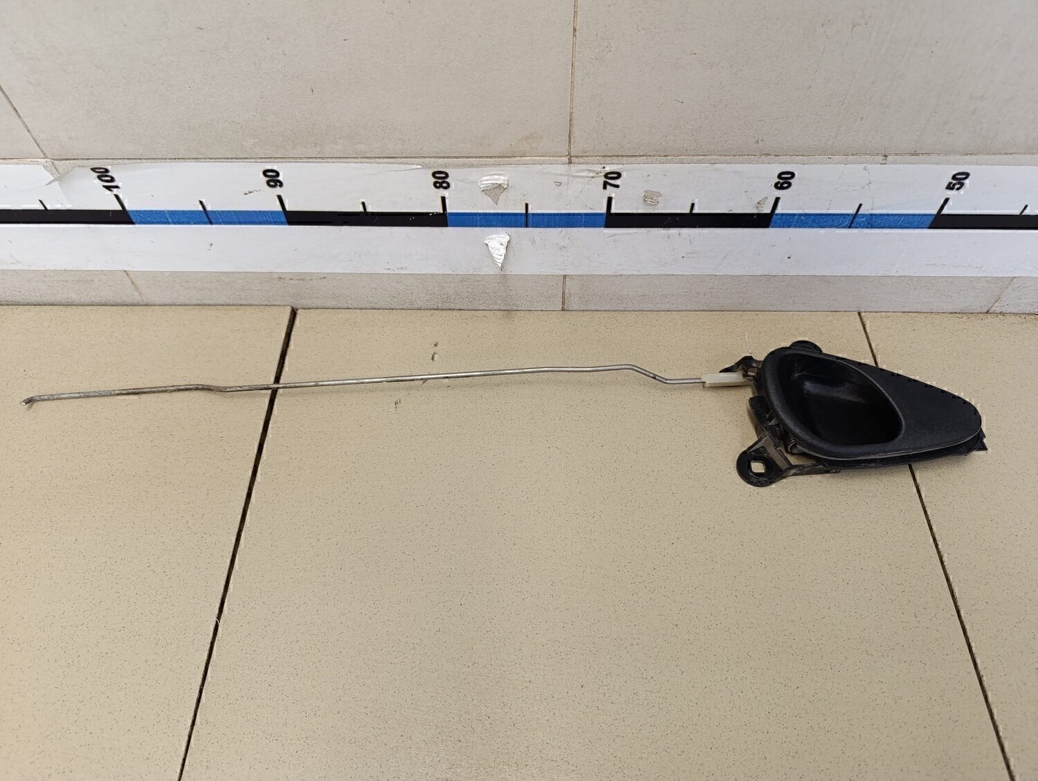 Ручка двери внутренняя правая VAZ Chevrolet NIVA