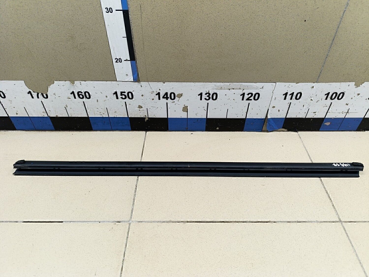 Накладка стекла переднего правого Chery Tiggo 8 Pro Max (T1D) 2022>