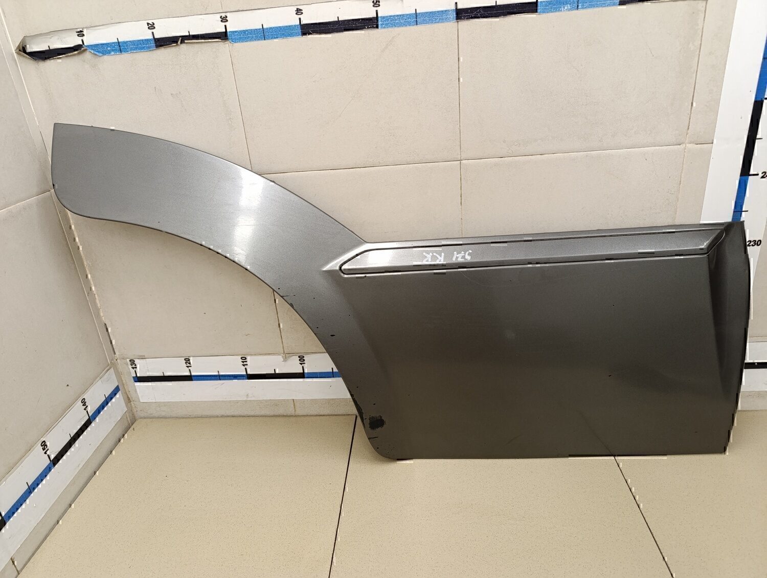 Накладка двери задней правой HYUNDAI Terracan 2001-2007