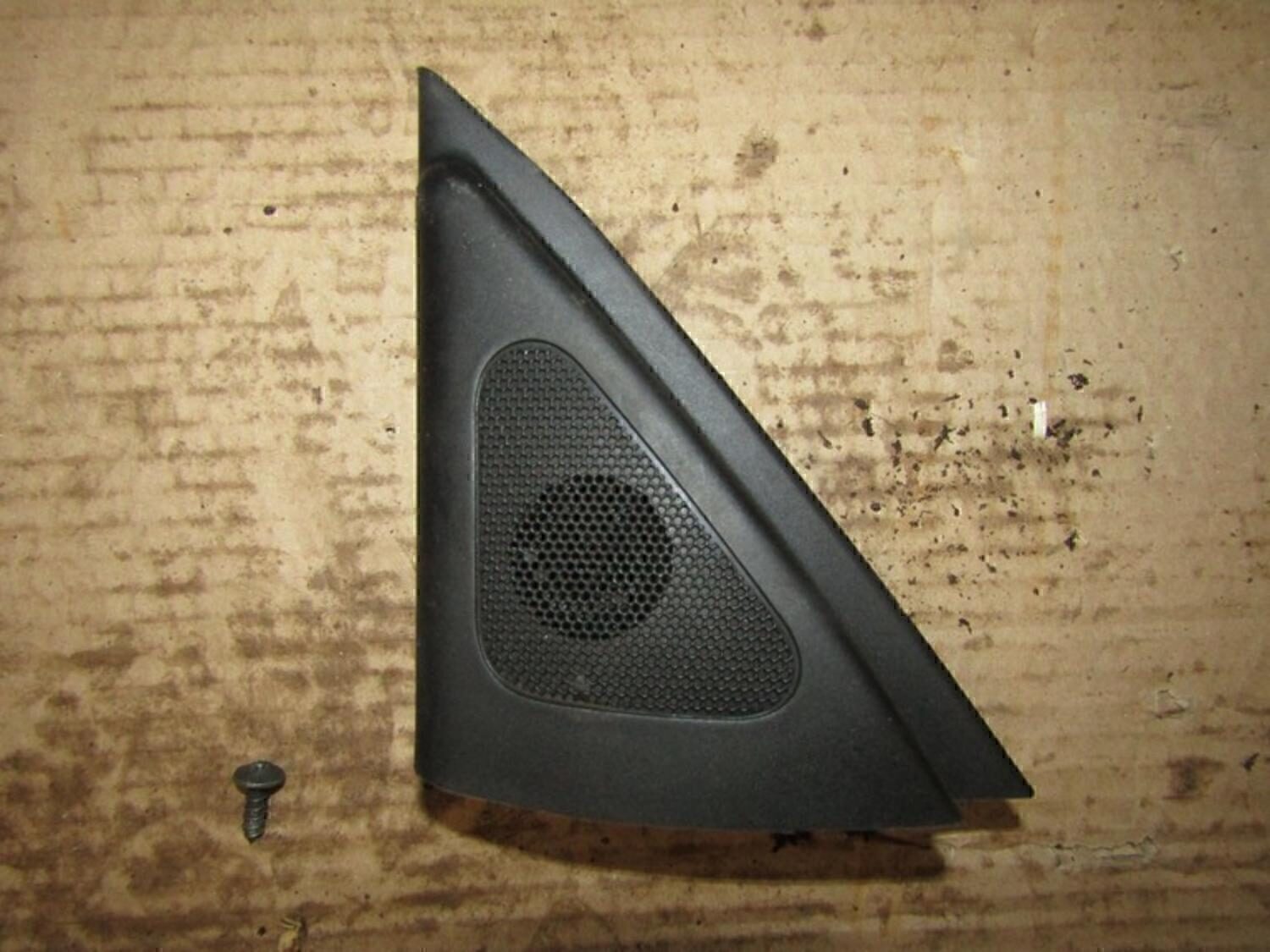 Крышка зеркала внутренняя левая HYUNDAI Elantra 2006-2011