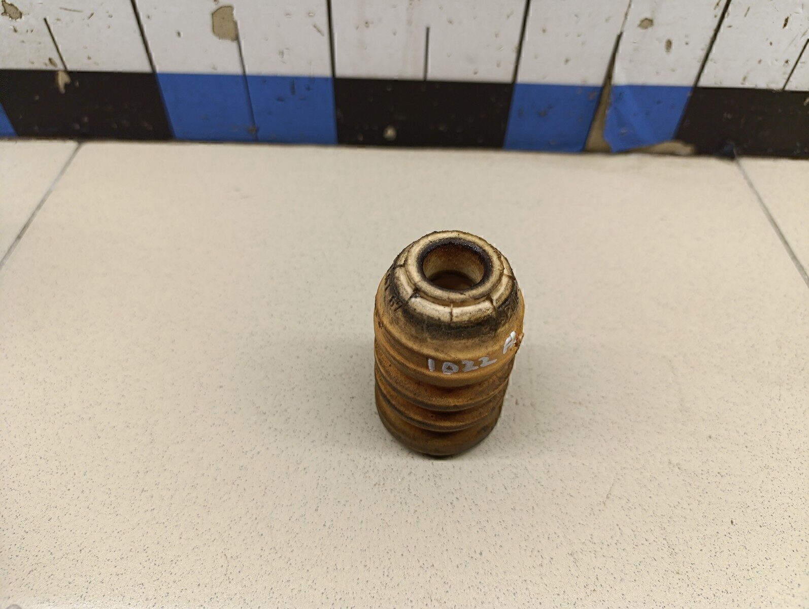 Отбойник переднего амортизатора SKODA Fabia 2007-2015