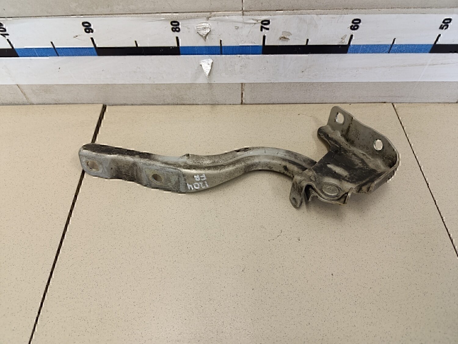 Петля капота KIA RIO 2017>