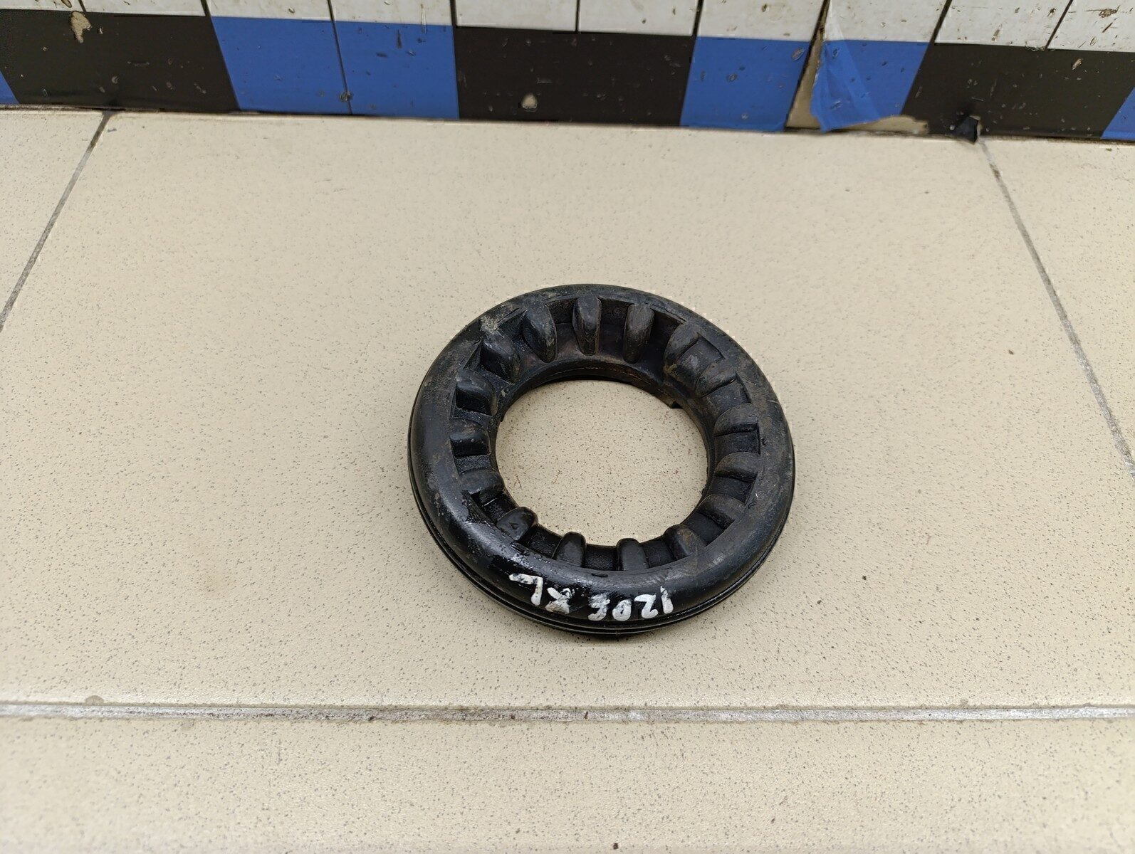 Проставка под заднюю пружину FORD Focus III 2011>