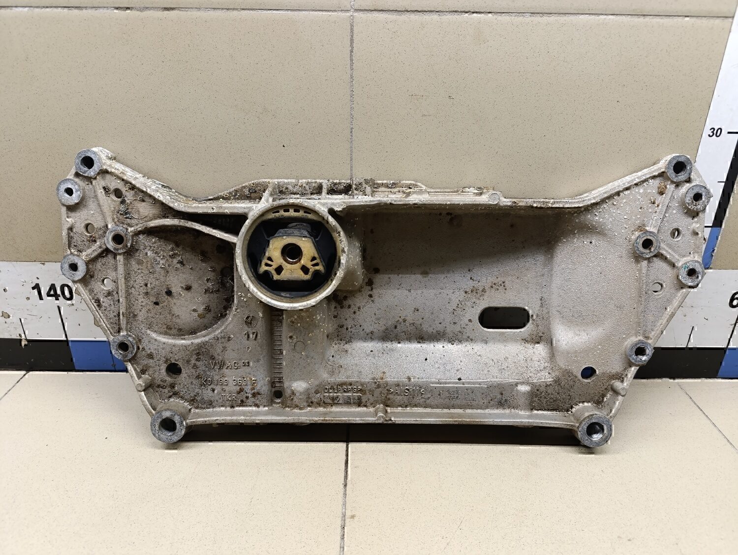 Балка подмоторная Audi Octavia (A5 1Z-) 2004-2013