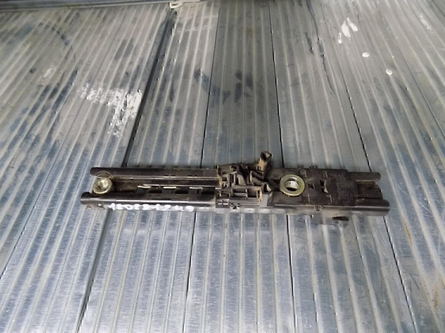 Механизм регулировки ремня безопасности FORD Focus II 2005-2008