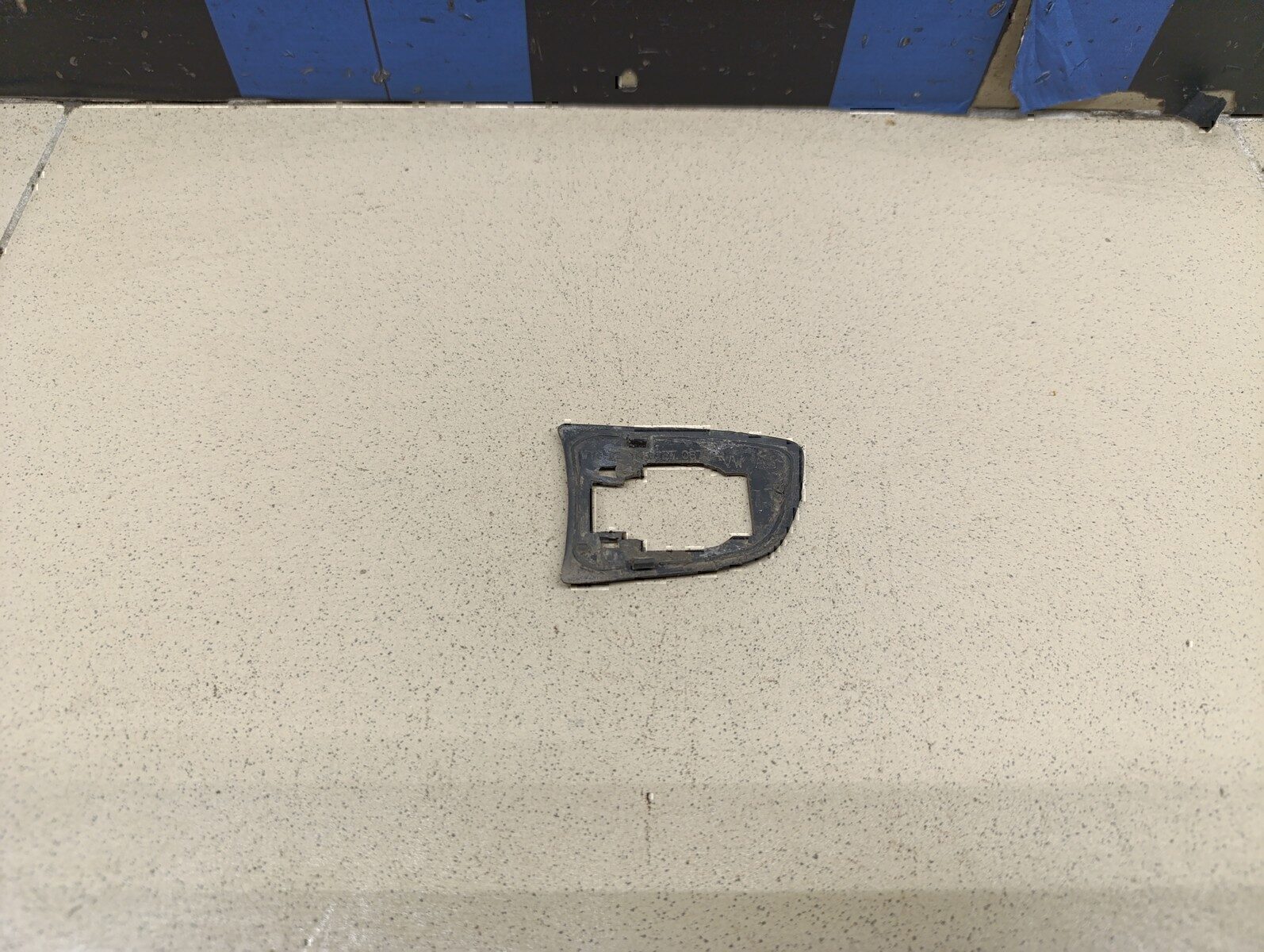 Прокладка ручки двери SKODA Touareg 2010>