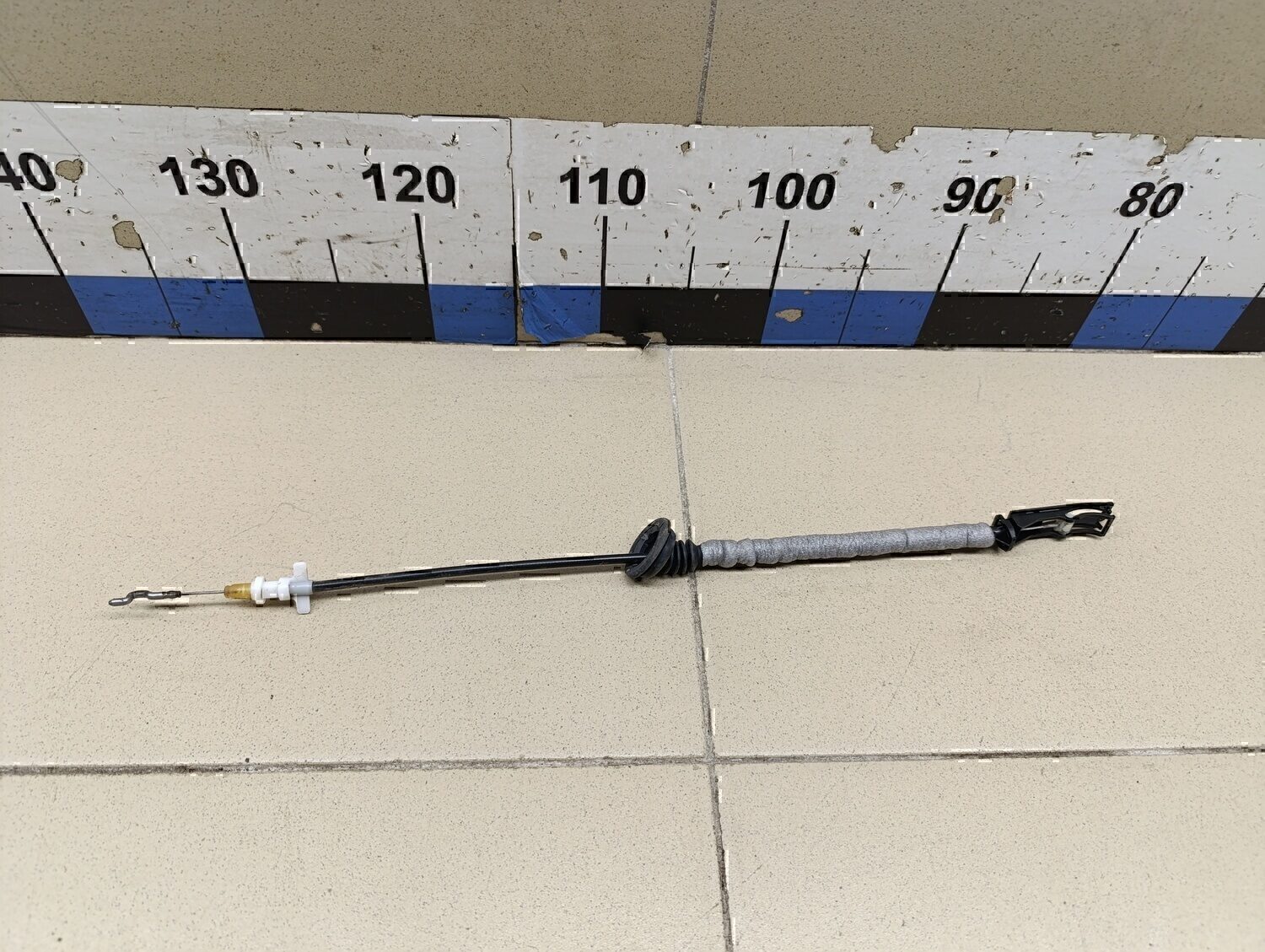 Трос открывания двери VW Polo (Sed RUS) 2011>