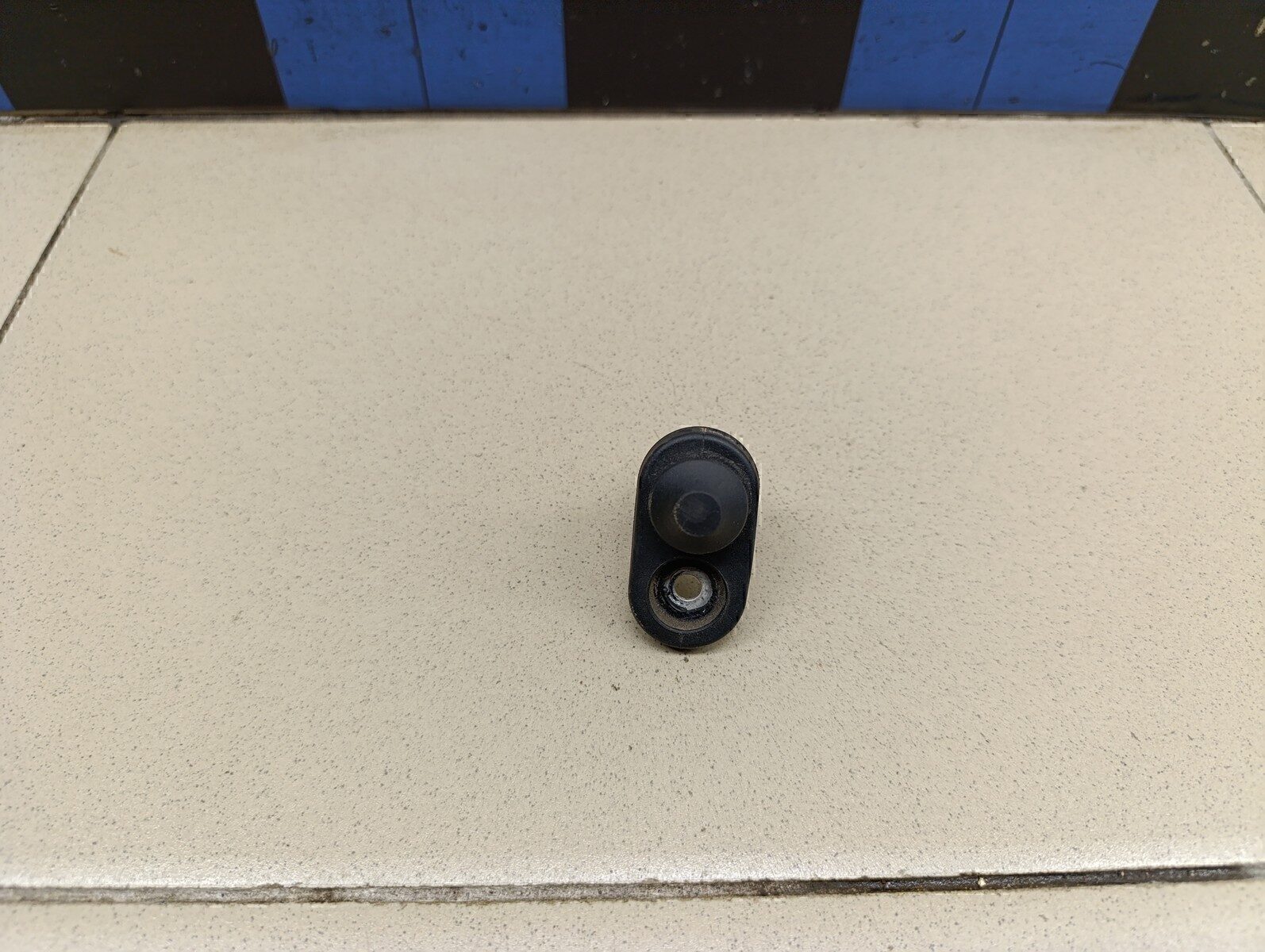 Выключатель концевой TOYOTA Corolla E15 2006-2013