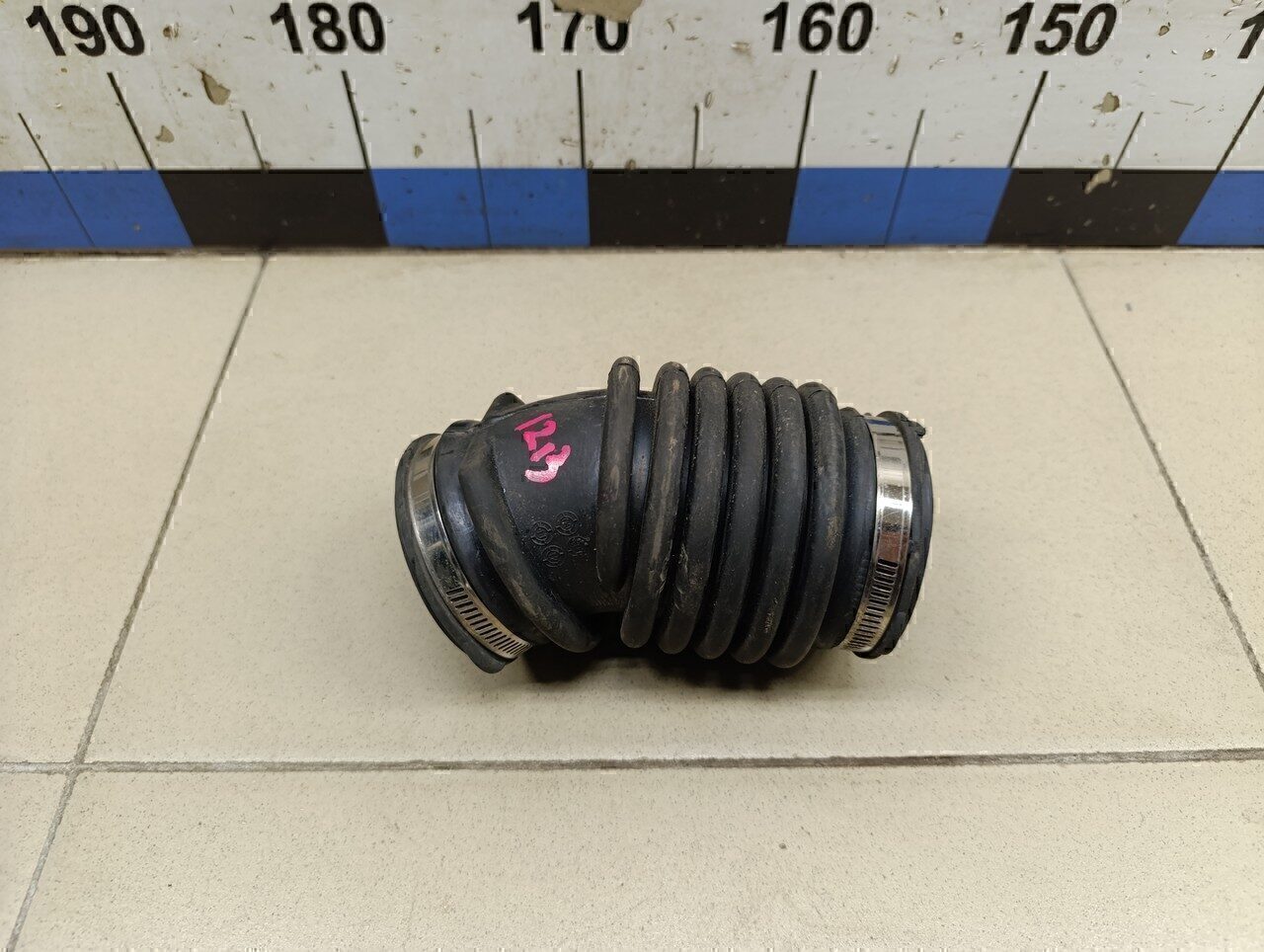 Патрубок воздушного фильтра FORD Focus II 2005-2008