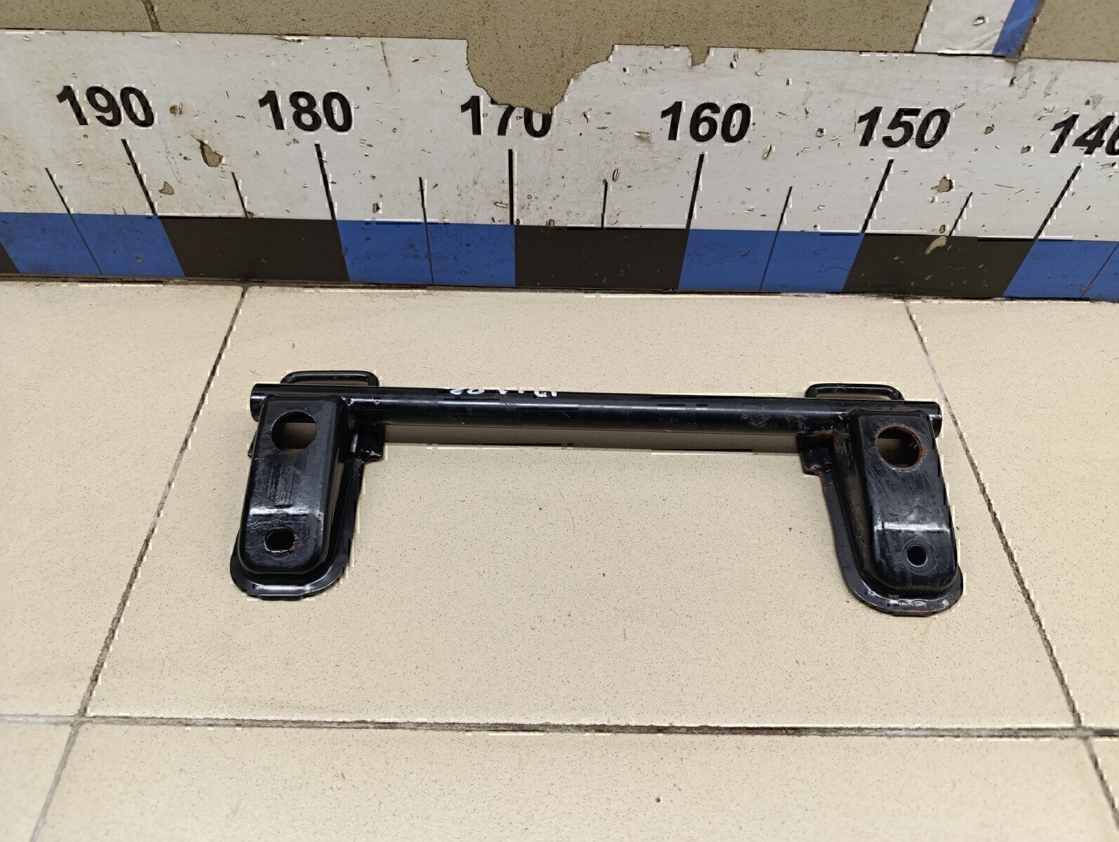 Кронштейн (сопут. товар) TOYOTA Avensis III 2009>