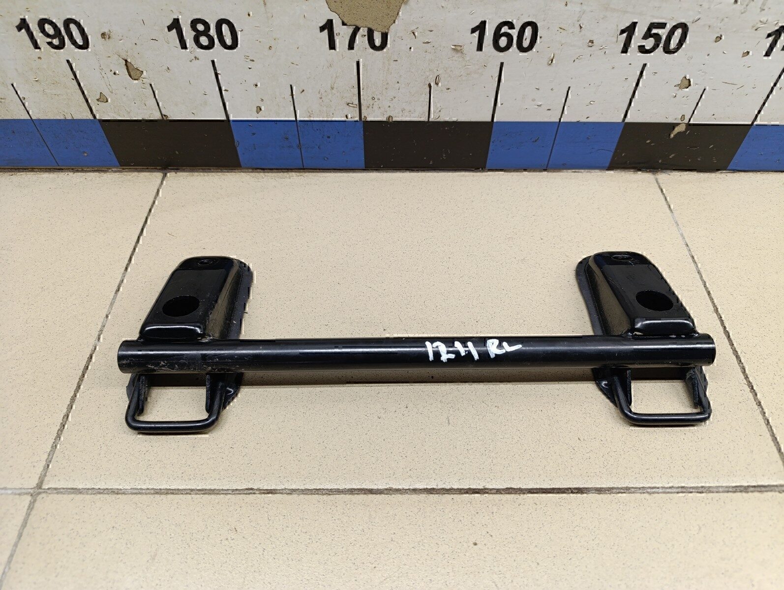 Кронштейн (сопут. товар) TOYOTA Avensis III 2009>