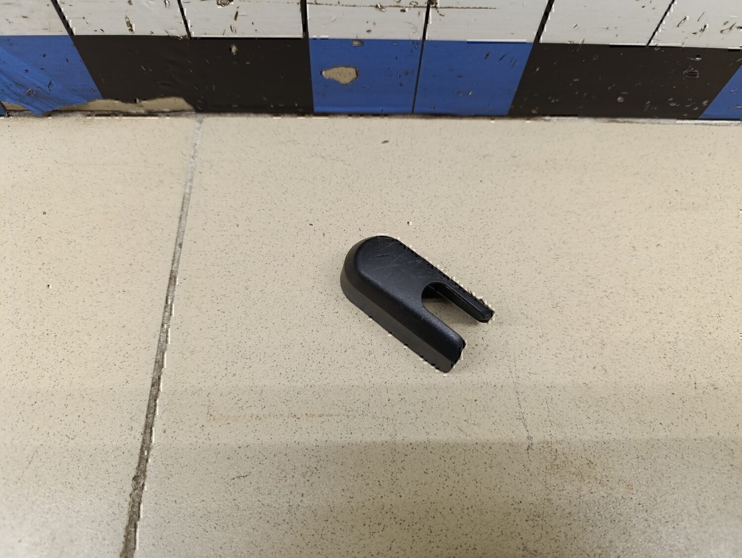 Крышка поводка стеклоочистителя HYUNDAI Solaris 2010-2017