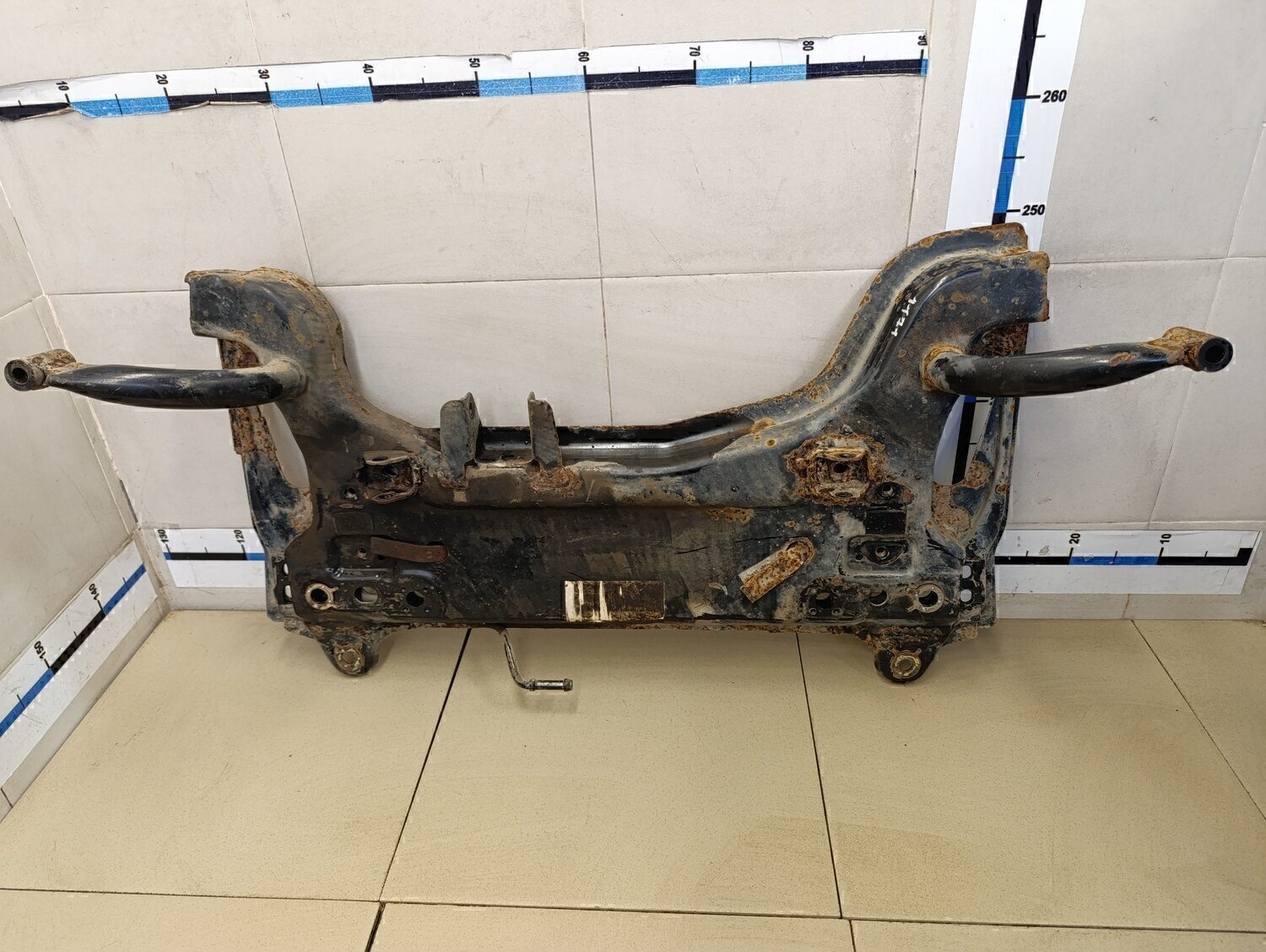 Балка подмоторная FORD Fusion 2002-2012