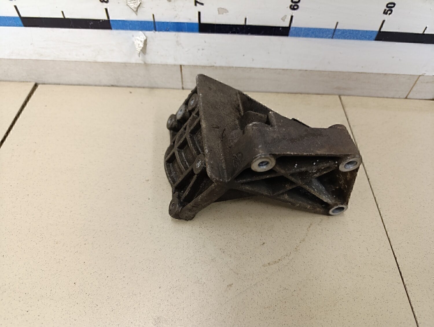 Кронштейн гидроусилителя FORD Fusion 2002-2012