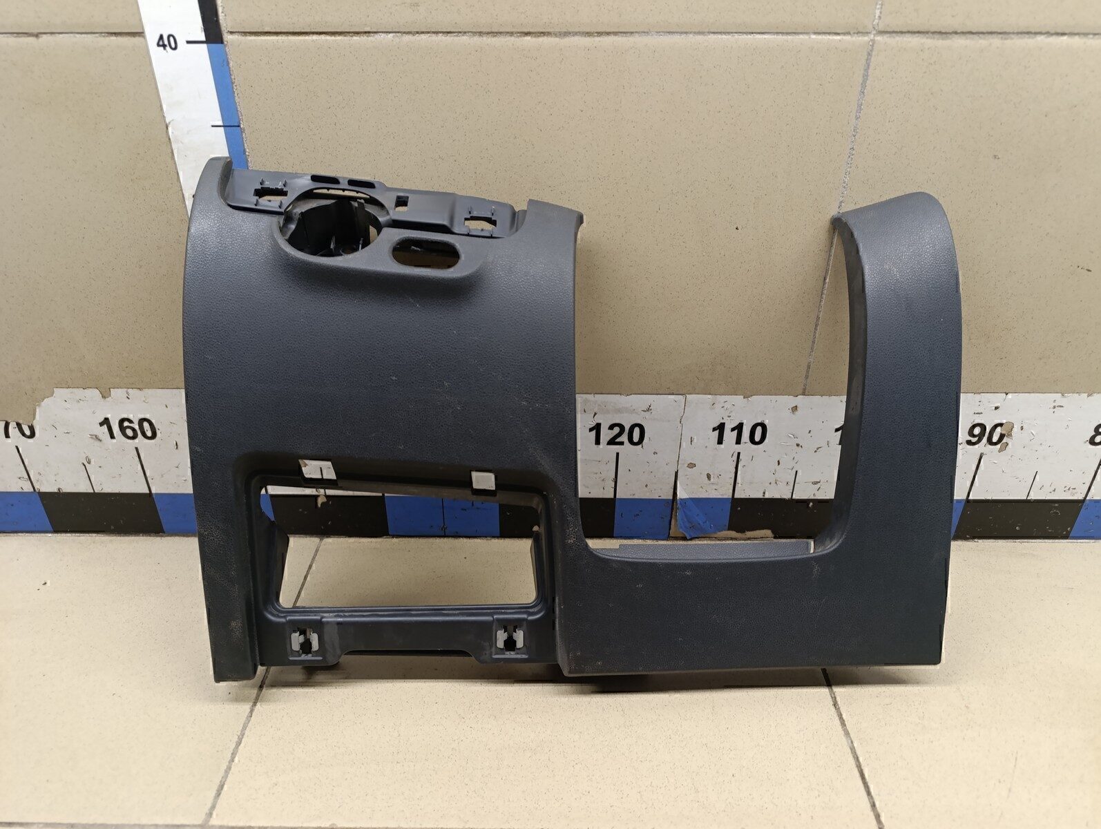 Накладка (кузов внутри) VW Jetta 2011>