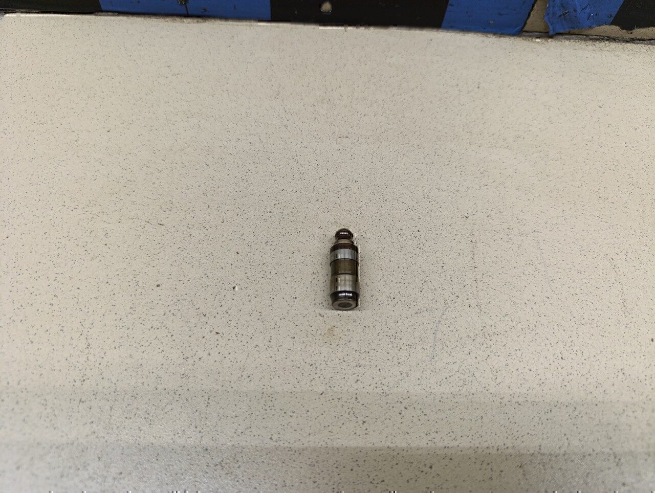 Толкатель клапана гидравлический SKODA Fabia 1999-2006