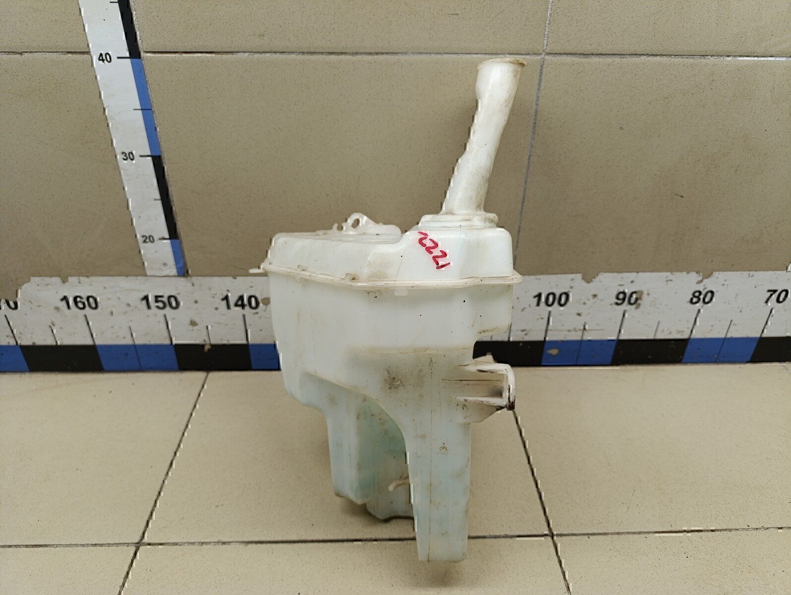 Бачок омывателя лобового стекла HYUNDAI Elantra 2011-2016