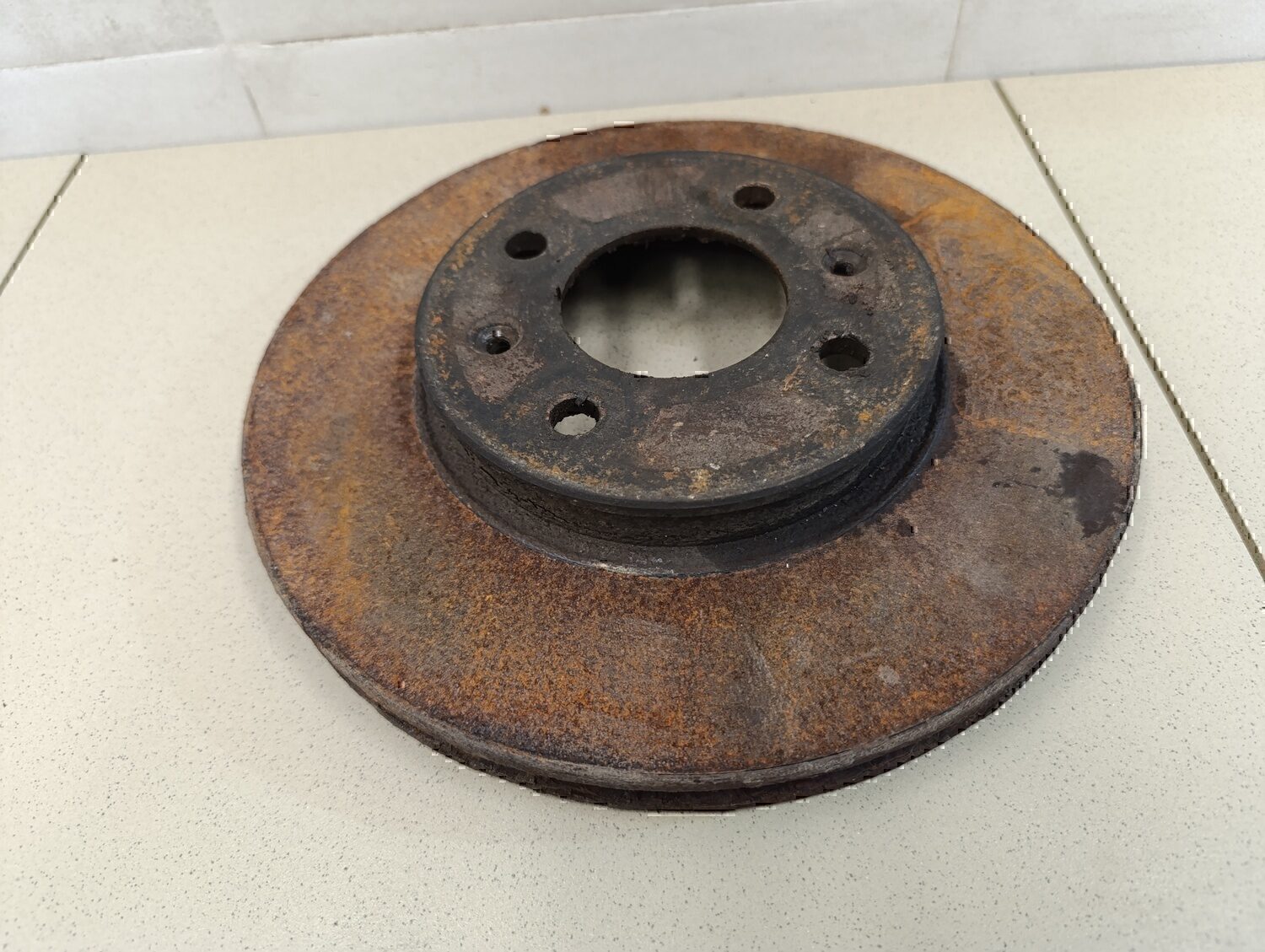 Диск тормозной передний вентилируемый HYUNDAI Solaris 2010-2017