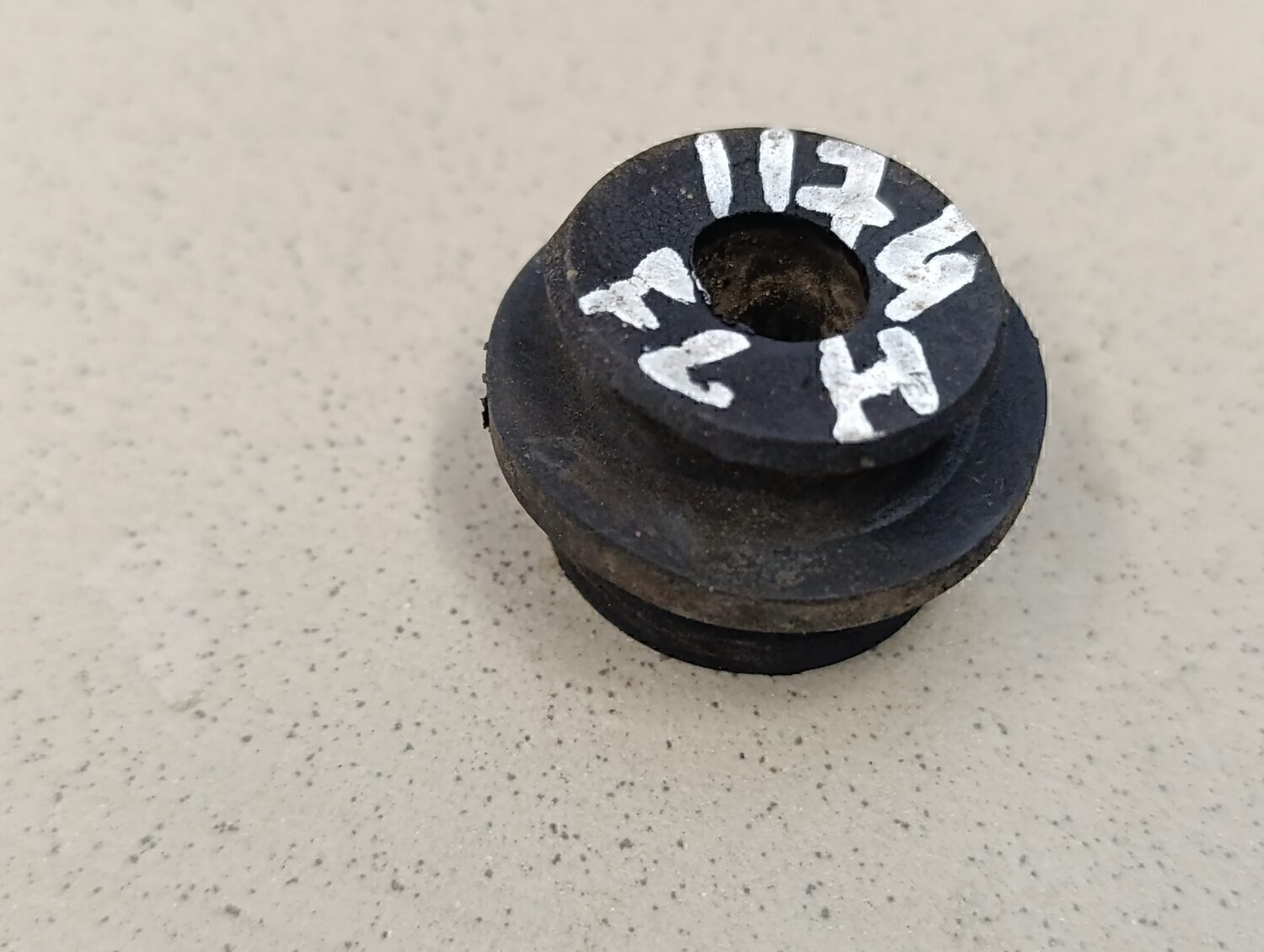 Подушка радиатора HYUNDAI Solaris 2010-2017