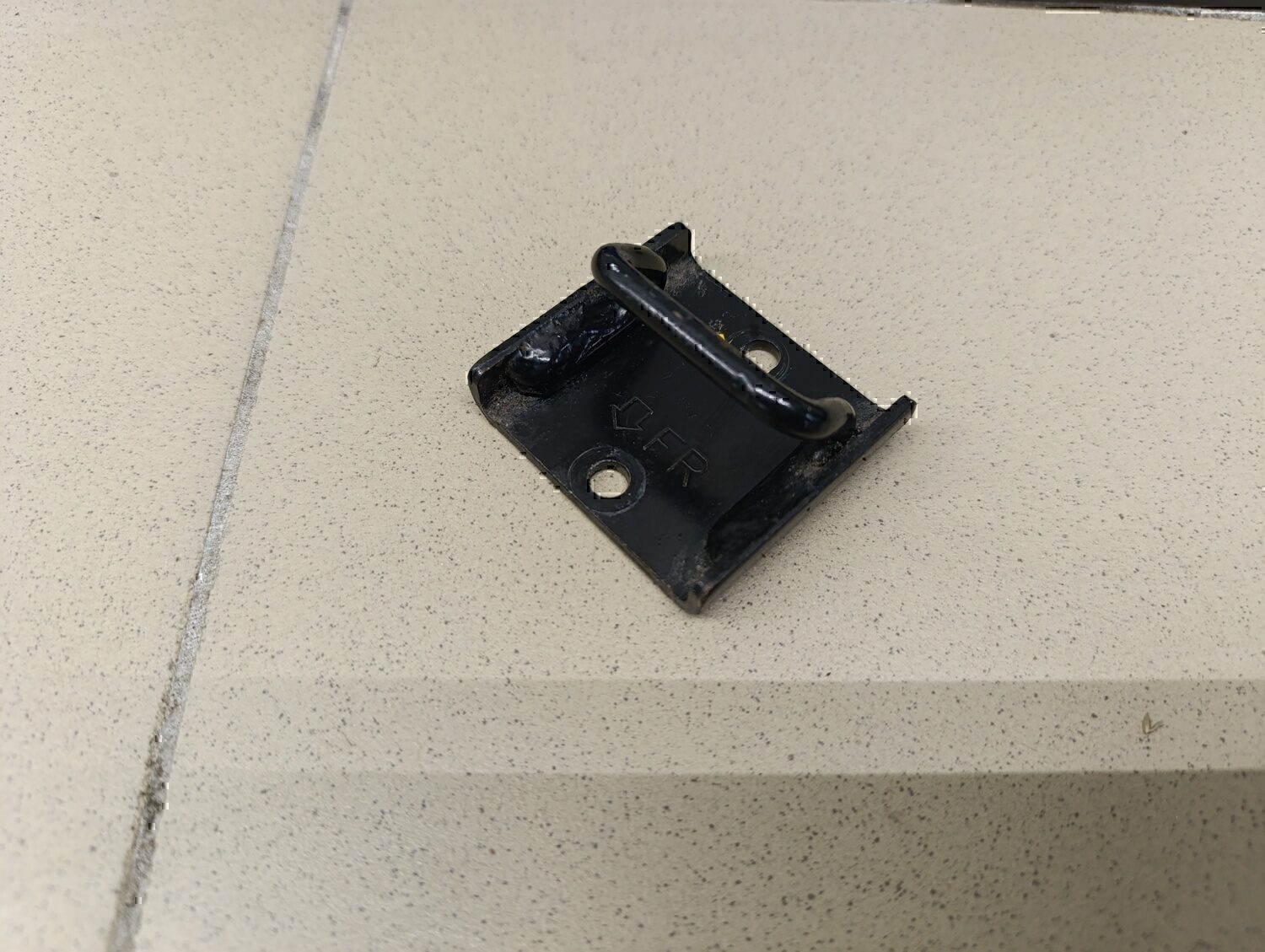 Защелка (скоба) спинки сидения HYUNDAI Solaris 2010-2017