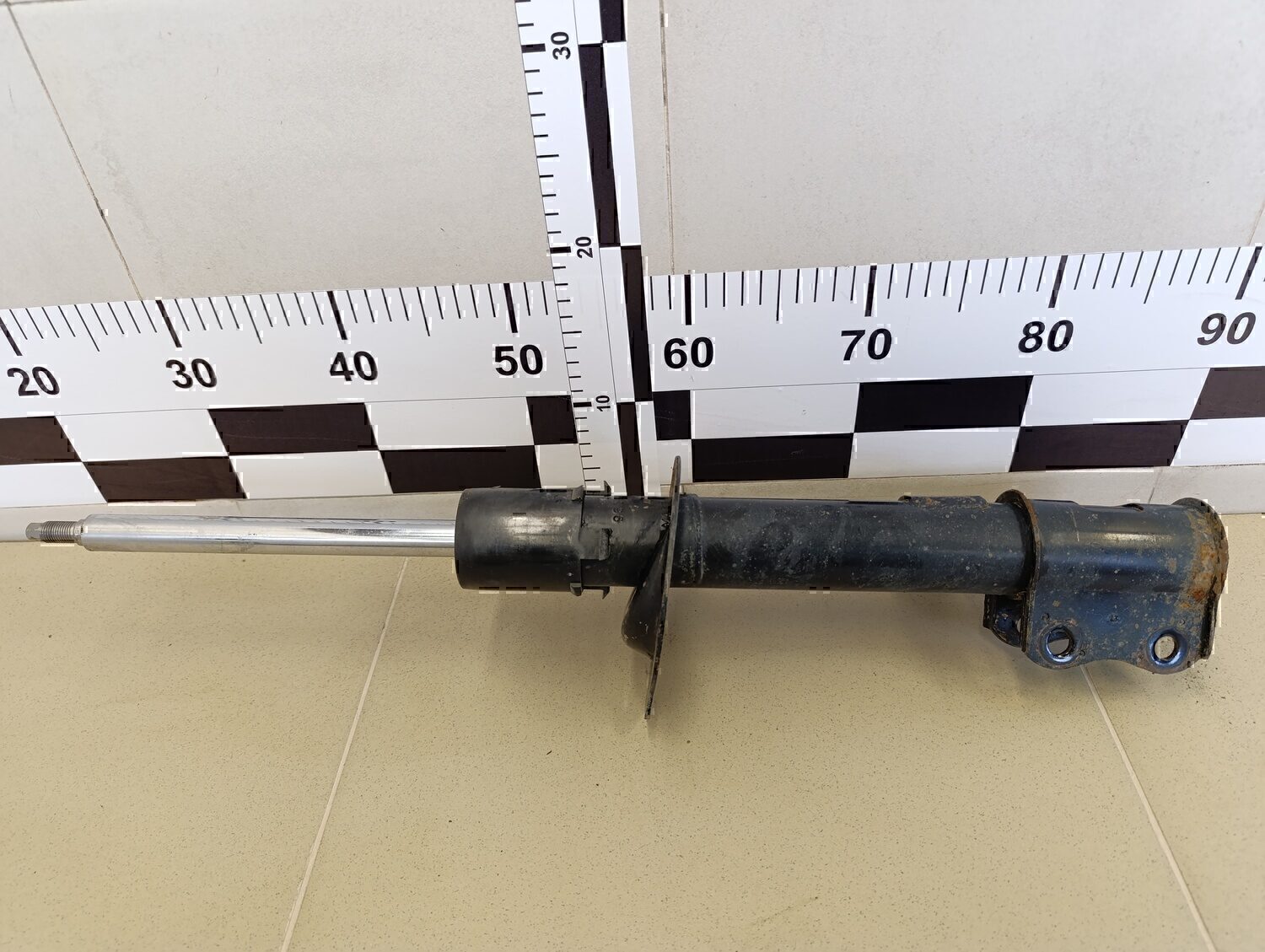 Амортизатор задний правый DAEWOO Gentra II 2013-2015