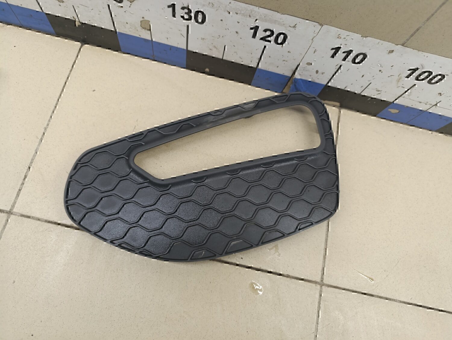 Решетка в бампер левая LIFAN X60 2012>