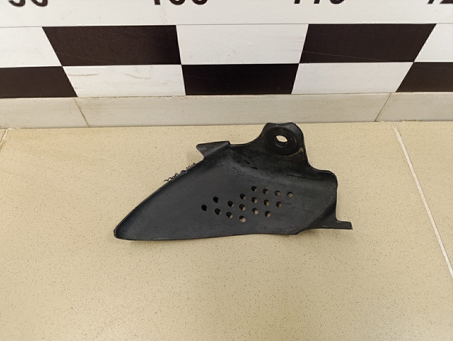 Накладка (кузов наружные) Chevrolet Cobalt 2011-2015