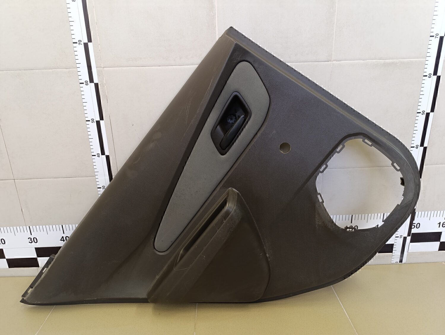 Обшивка двери задней левой Chevrolet Cobalt 2011-2015