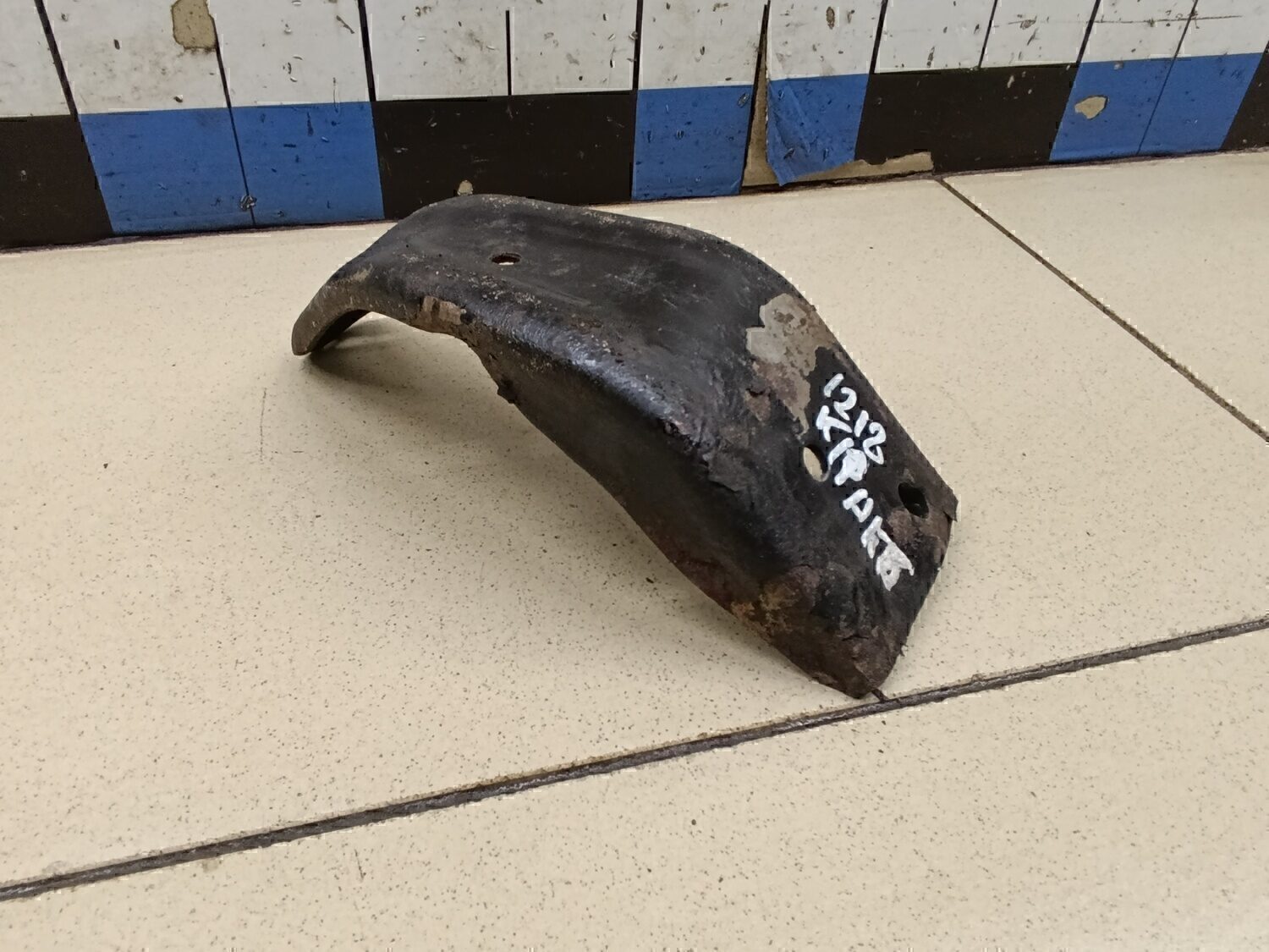 Кронштейн FAW Besturn(B50) 2009-2016