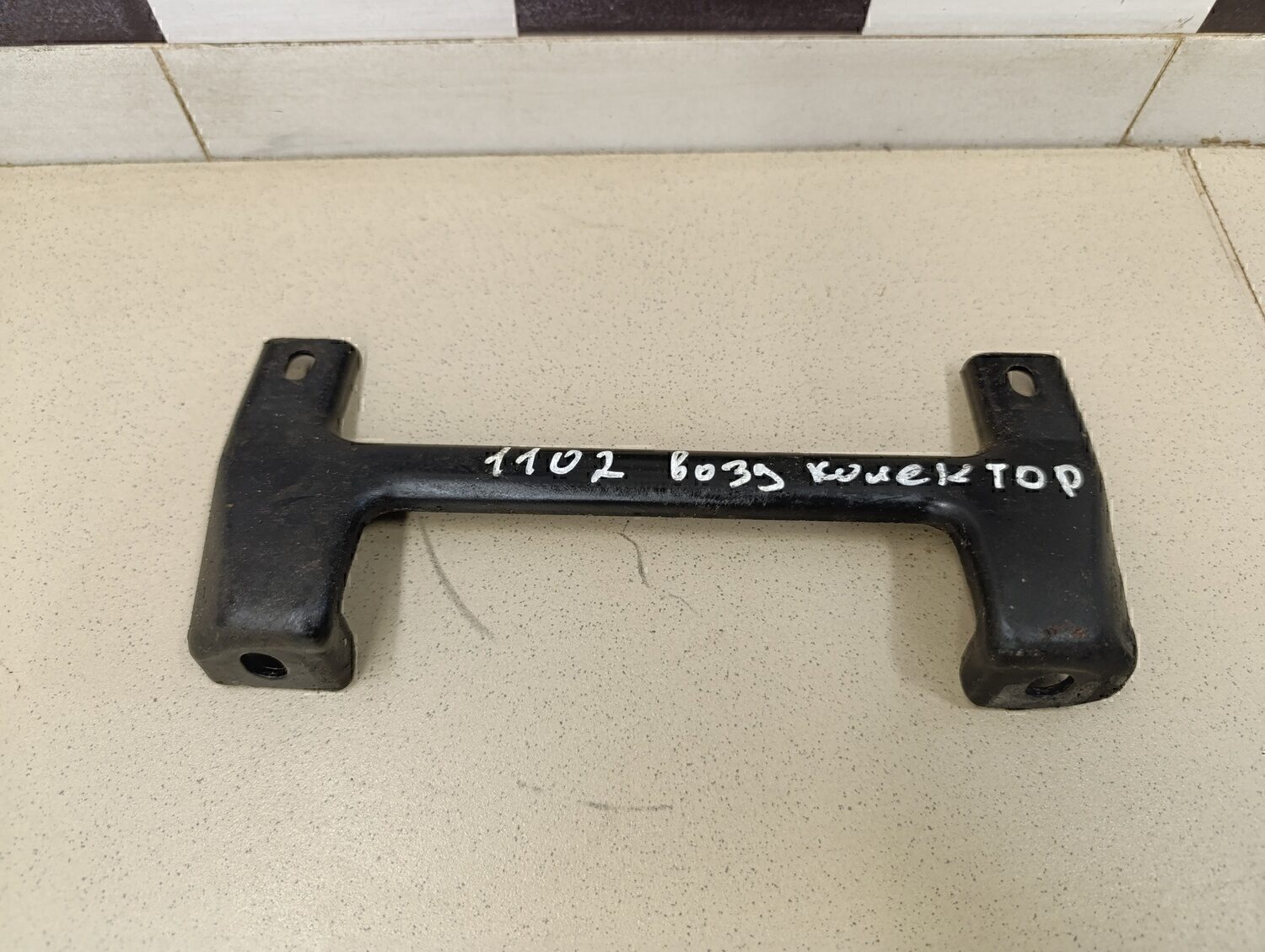 Кронштейн двигателя Chevrolet Aveo (T200) 2003-2008