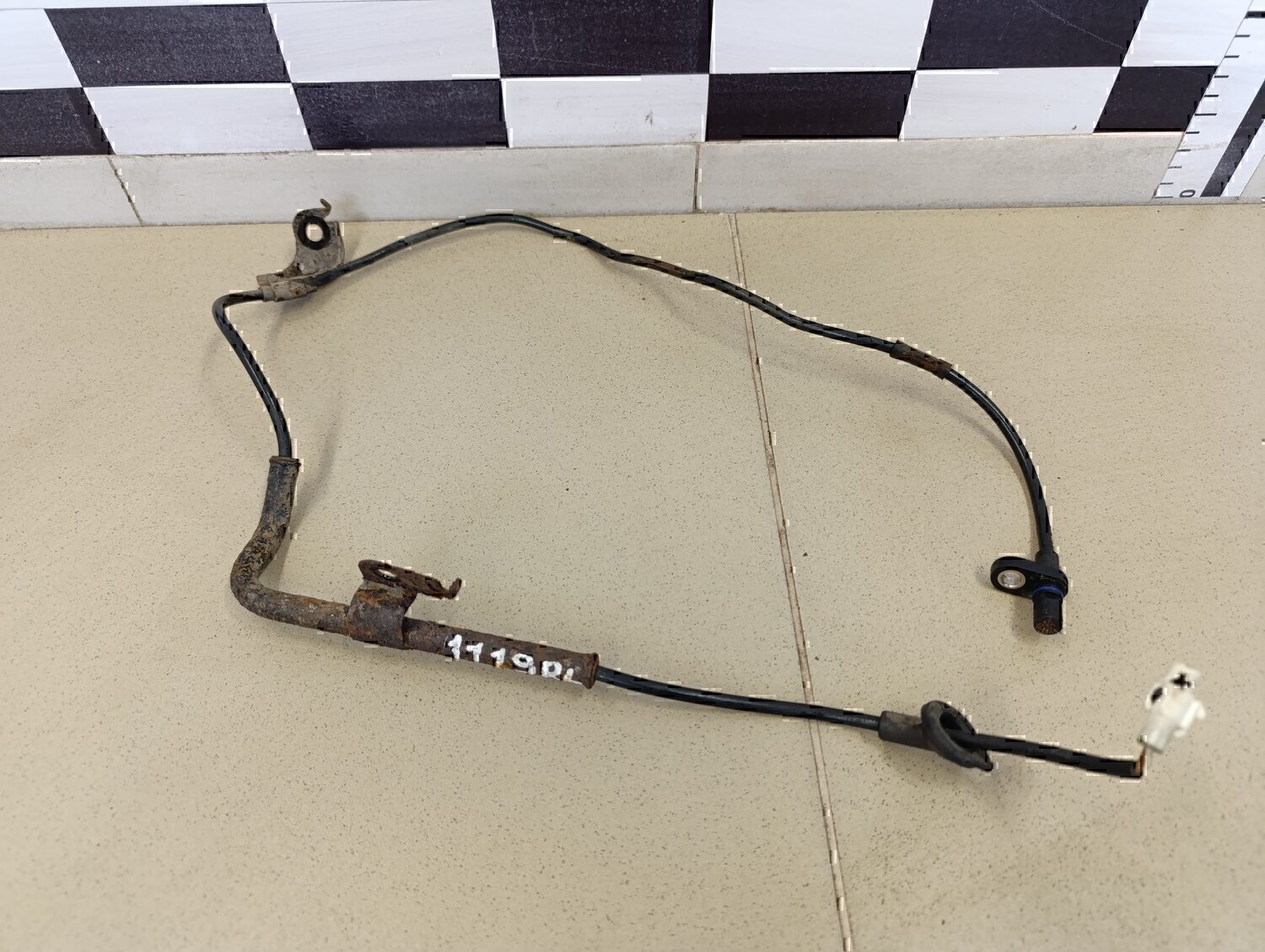 Датчик ABS задний левый LIFAN X60 2012>