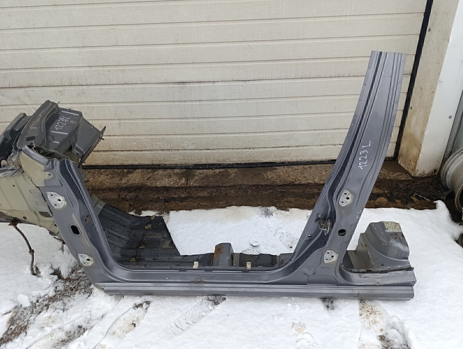 Порог со стойкой левый Chevrolet Aveo (T250) 2005-2011