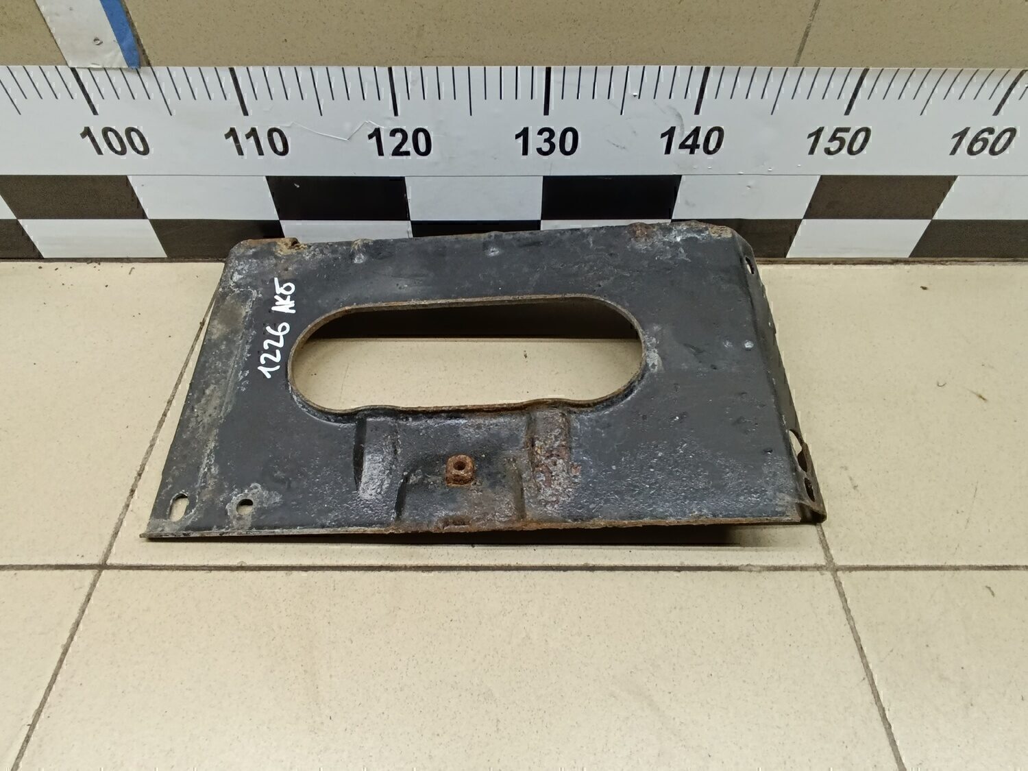 Крепление аккумулятора VW Transporter T5 2003-2015