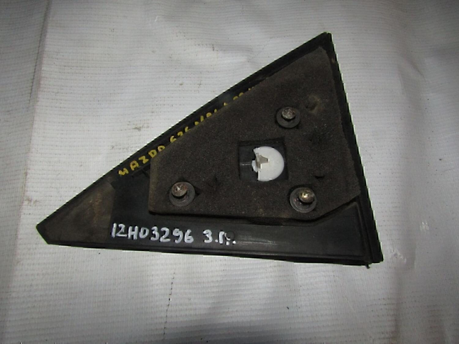 Накладка двери задней правой MAZDA 626 (GE) 1992-1997