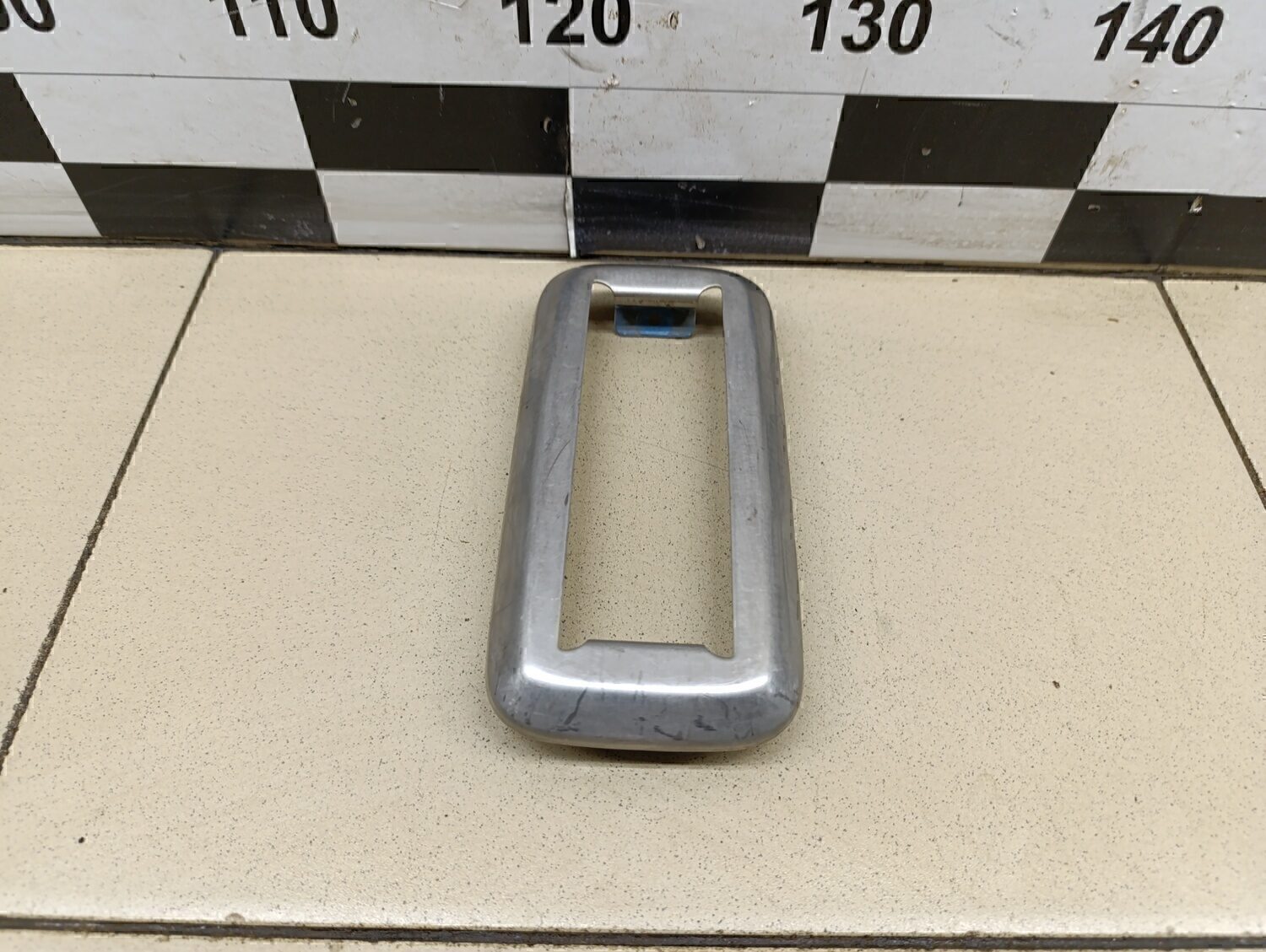 Крышка кронштейна сиденья VW Transporter T5 2003-2015