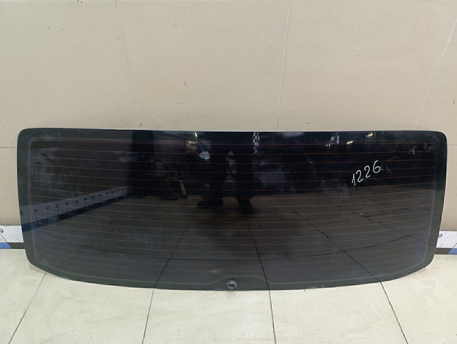 Стекло двери багажника VW Transporter T5 2003-2015