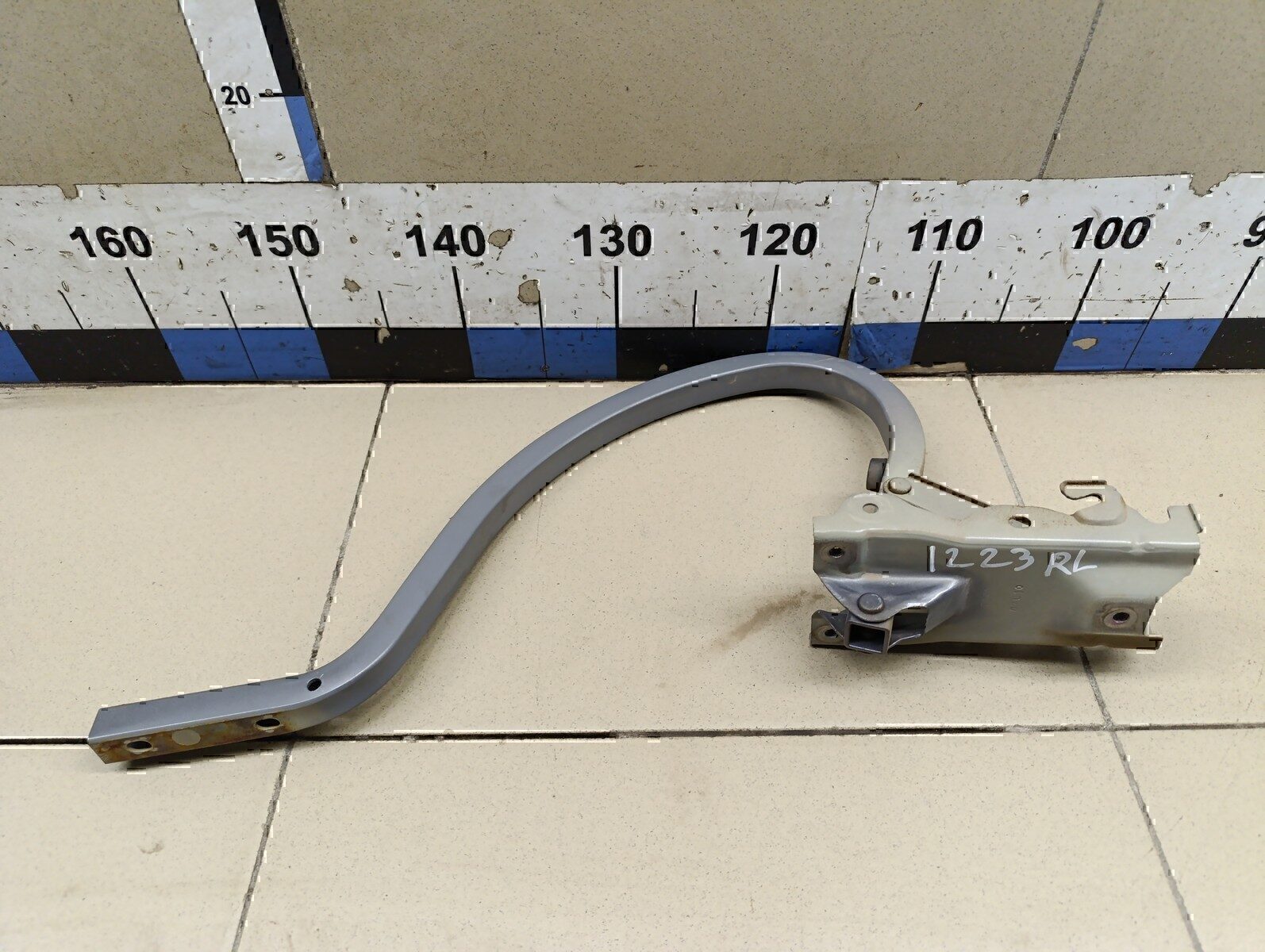 Петля крышки багажника Chevrolet Aveo (T250) 2005-2011