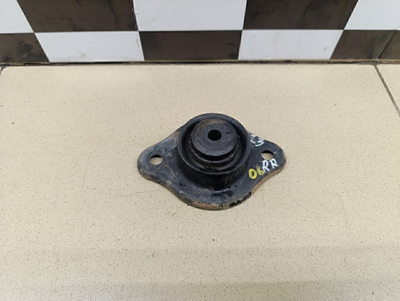 Опора заднего амортизатора Chevrolet Aveo (T250) 2005-2011