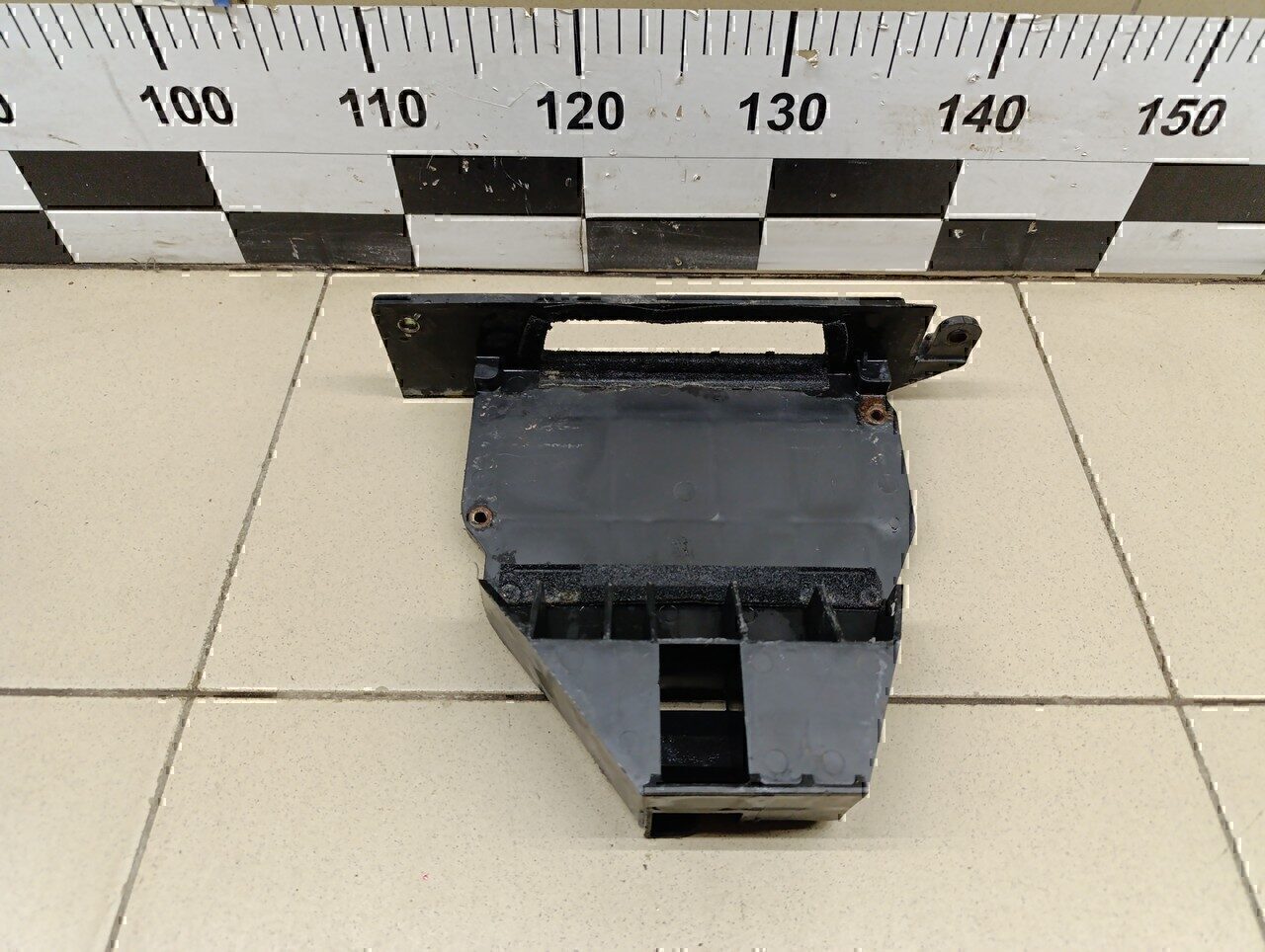 Кронштейн блока управления двигателем NISSAN Almera Classic (B10) 2006-2013