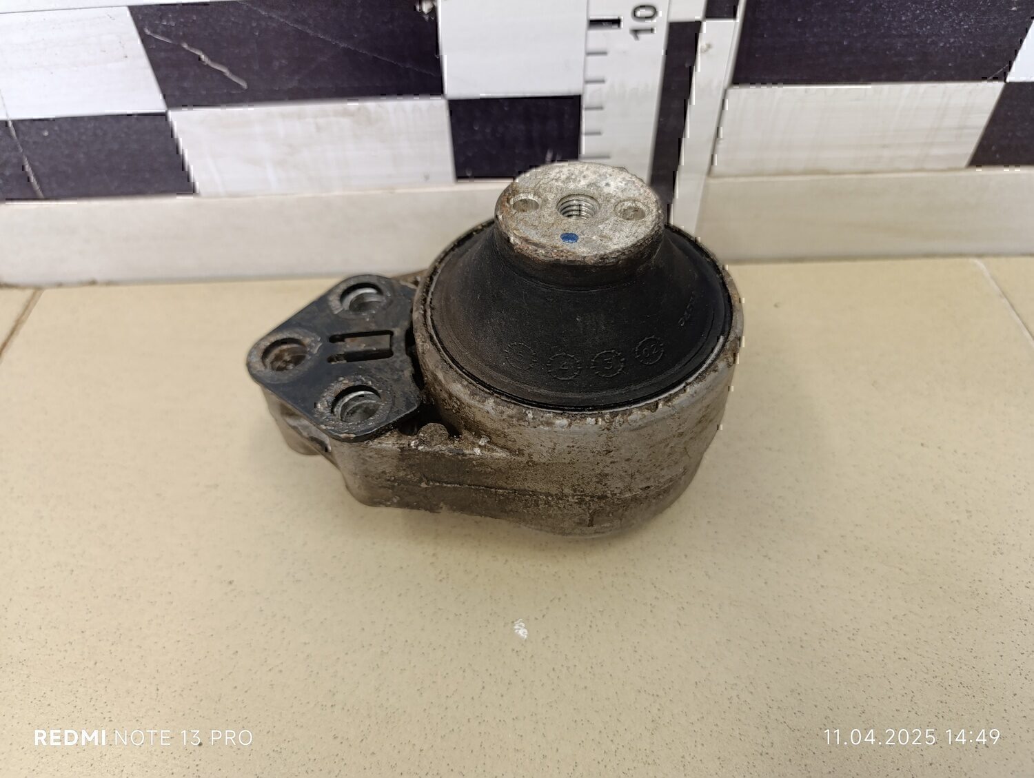Опора двигателя правая FORD Focus I 1998-2004