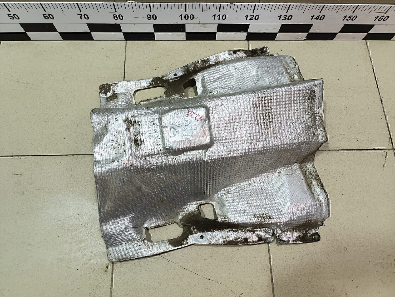 Экран тепловой Audi A4 [B8] 2007-2015
