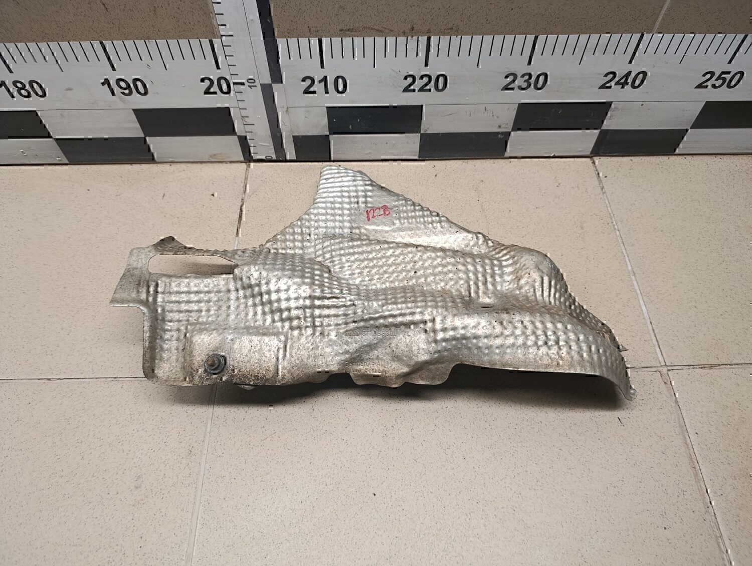 Экран теплозащитный Audi A4 [B8] 2007-2015