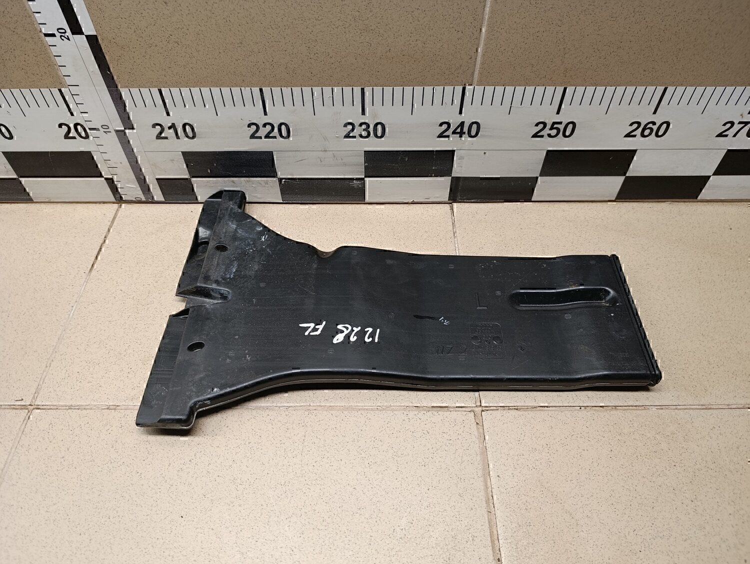 Воздуховод Audi A4 [B8] 2007-2015