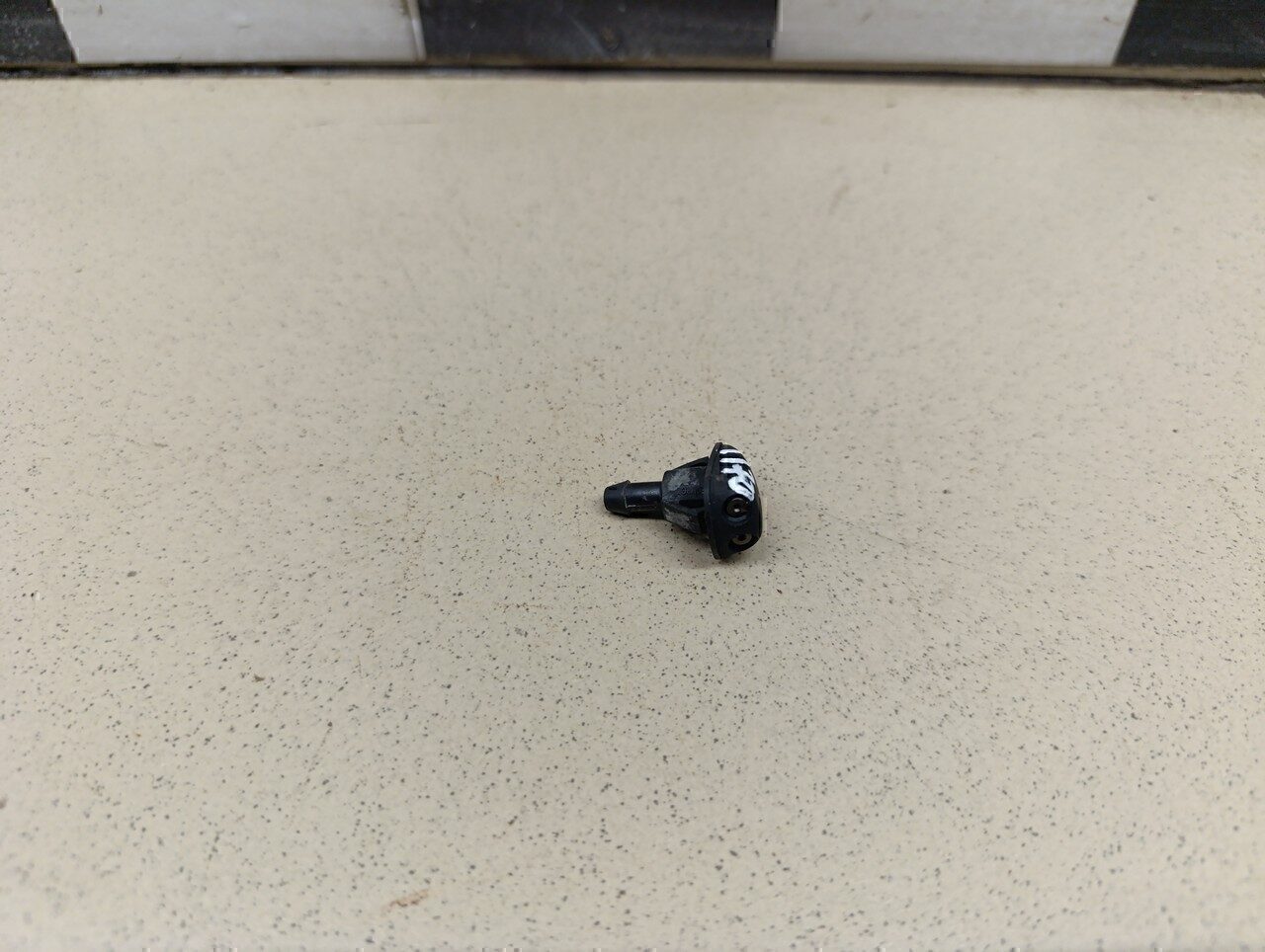 Форсунка омывателя лобового стекла Chevrolet Lacetti 2003-2013