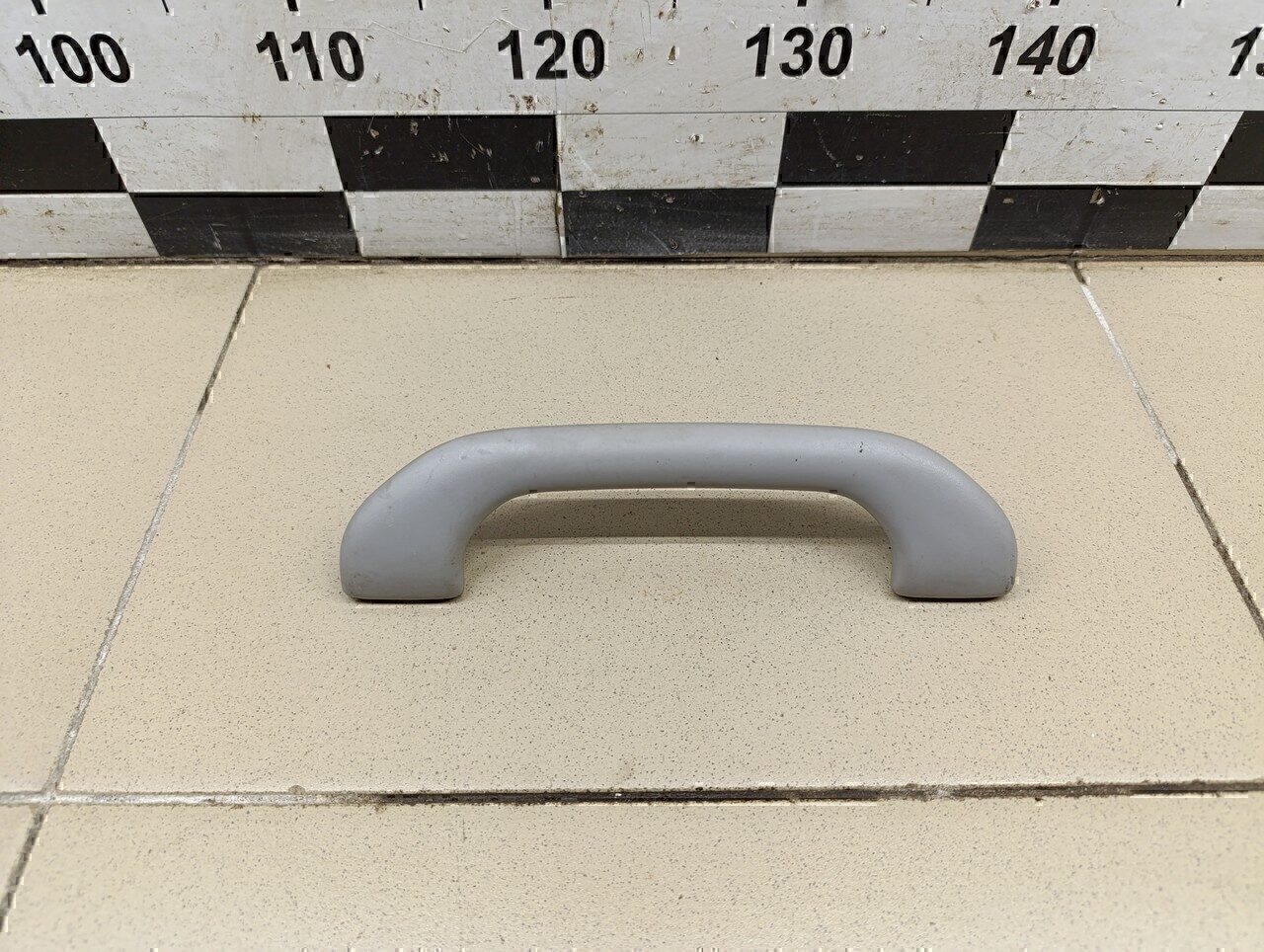 Ручка внутренняя потолочная MITSUBISHI Lancer (CS/Classic) 2003-2006